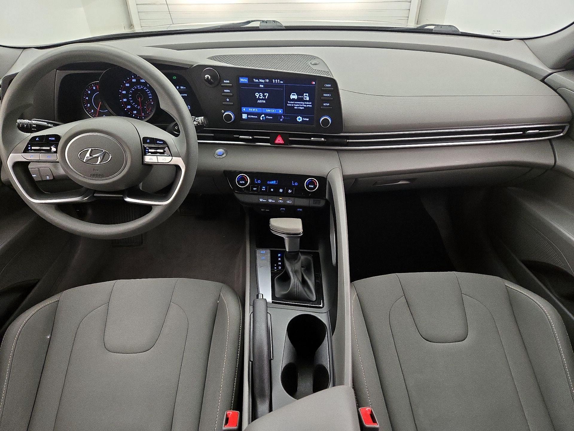 Thumbnail: 2022 Hyundai Elantra - 20