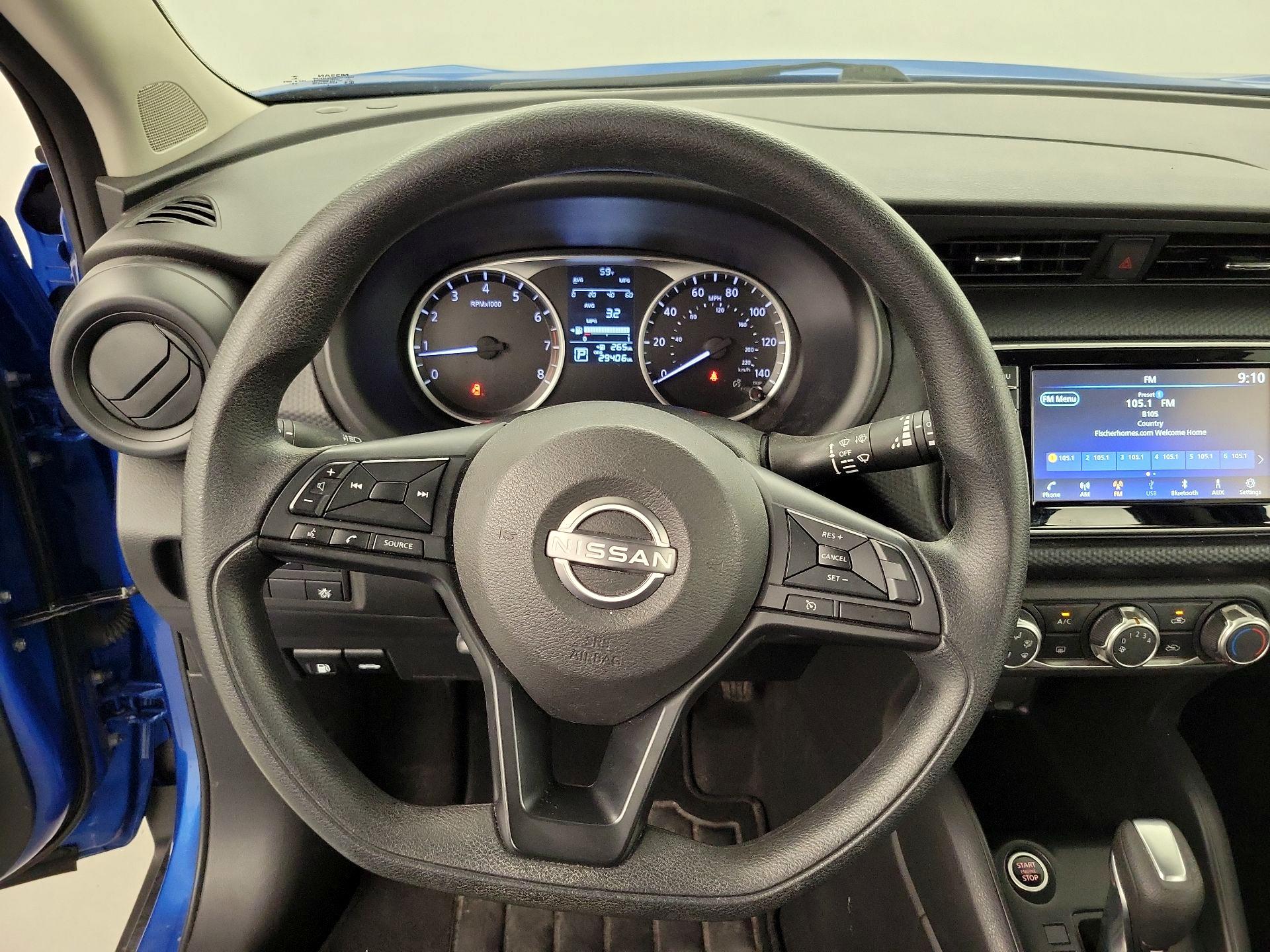 Thumbnail: 2023 Nissan Kicks - 10