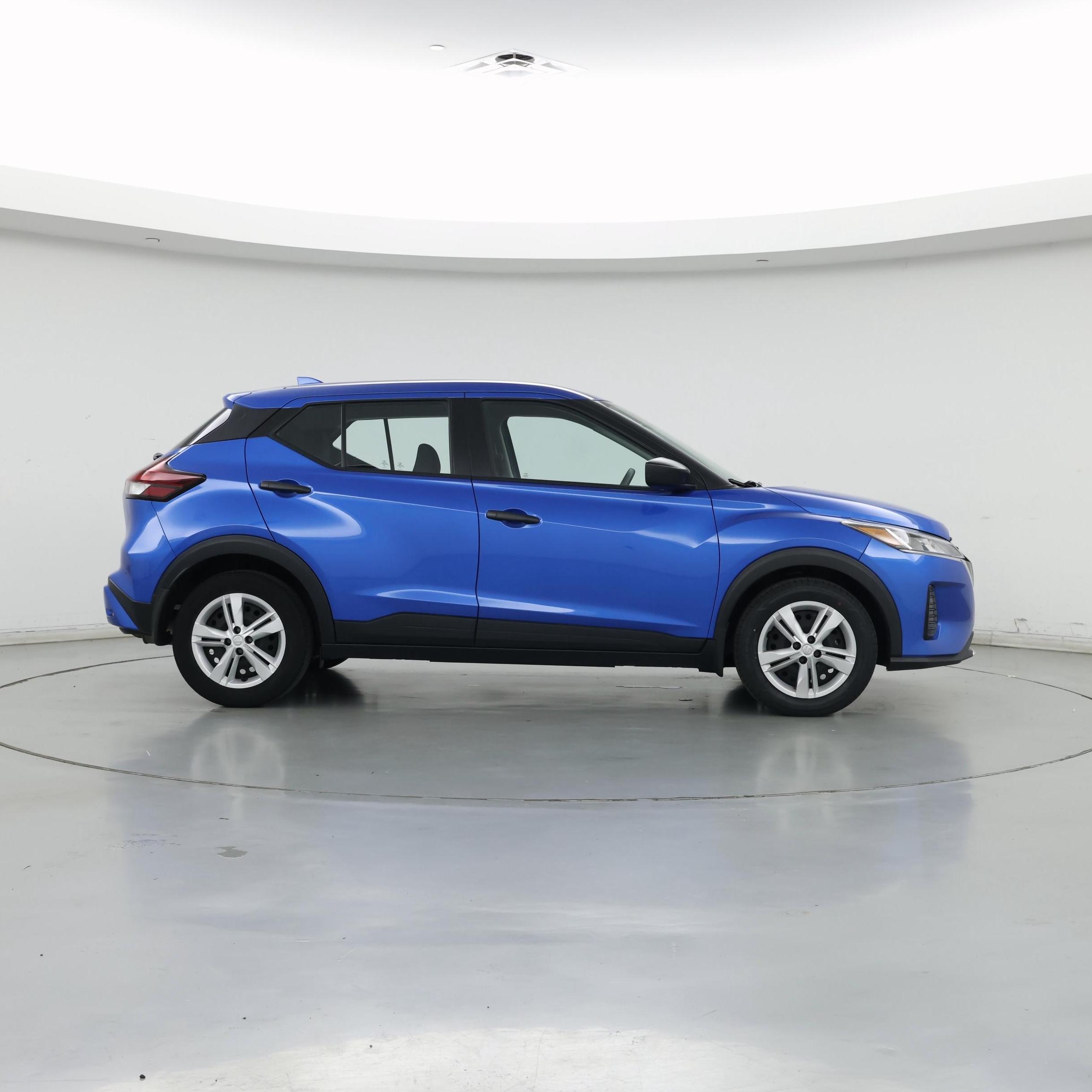 Thumbnail: 2023 Nissan Kicks - 7