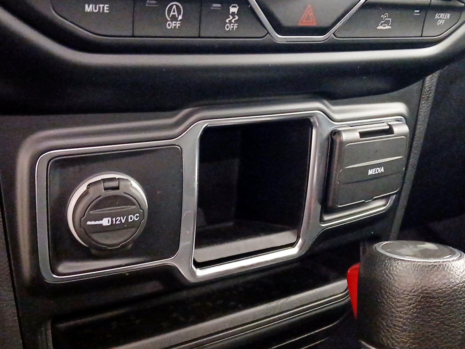 2022 Jeep Wrangler Unlimited Sport - Photo 19