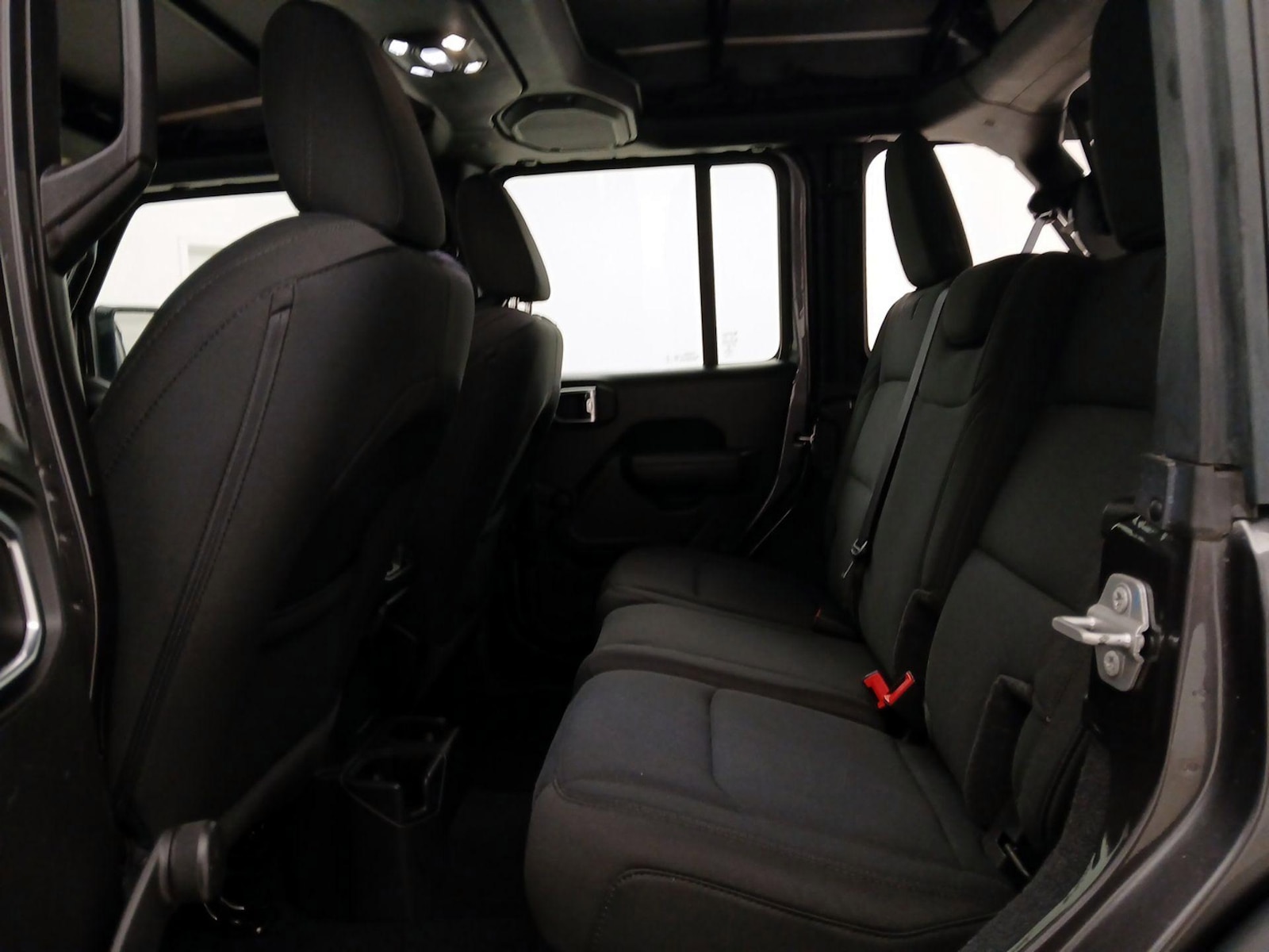 2022 Jeep Wrangler Unlimited Sport - Photo 20