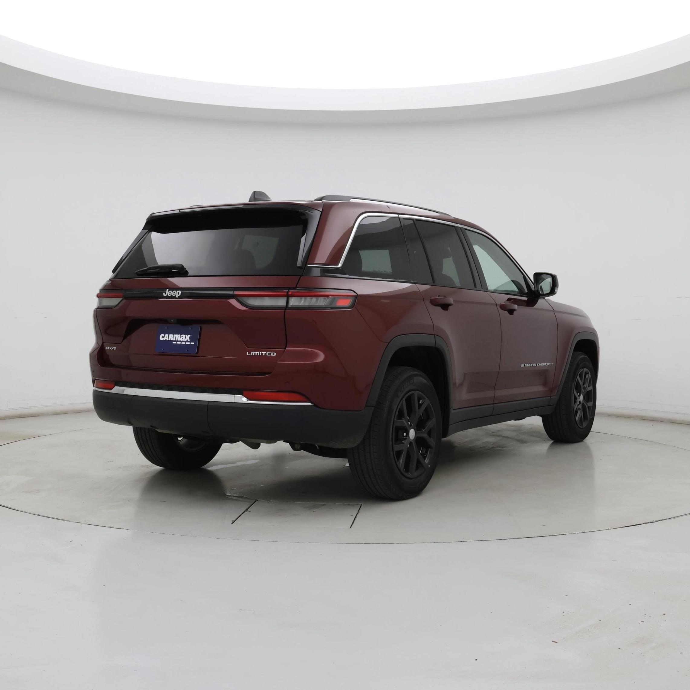 Thumbnail: 2022 Jeep Grand Cherokee - 8