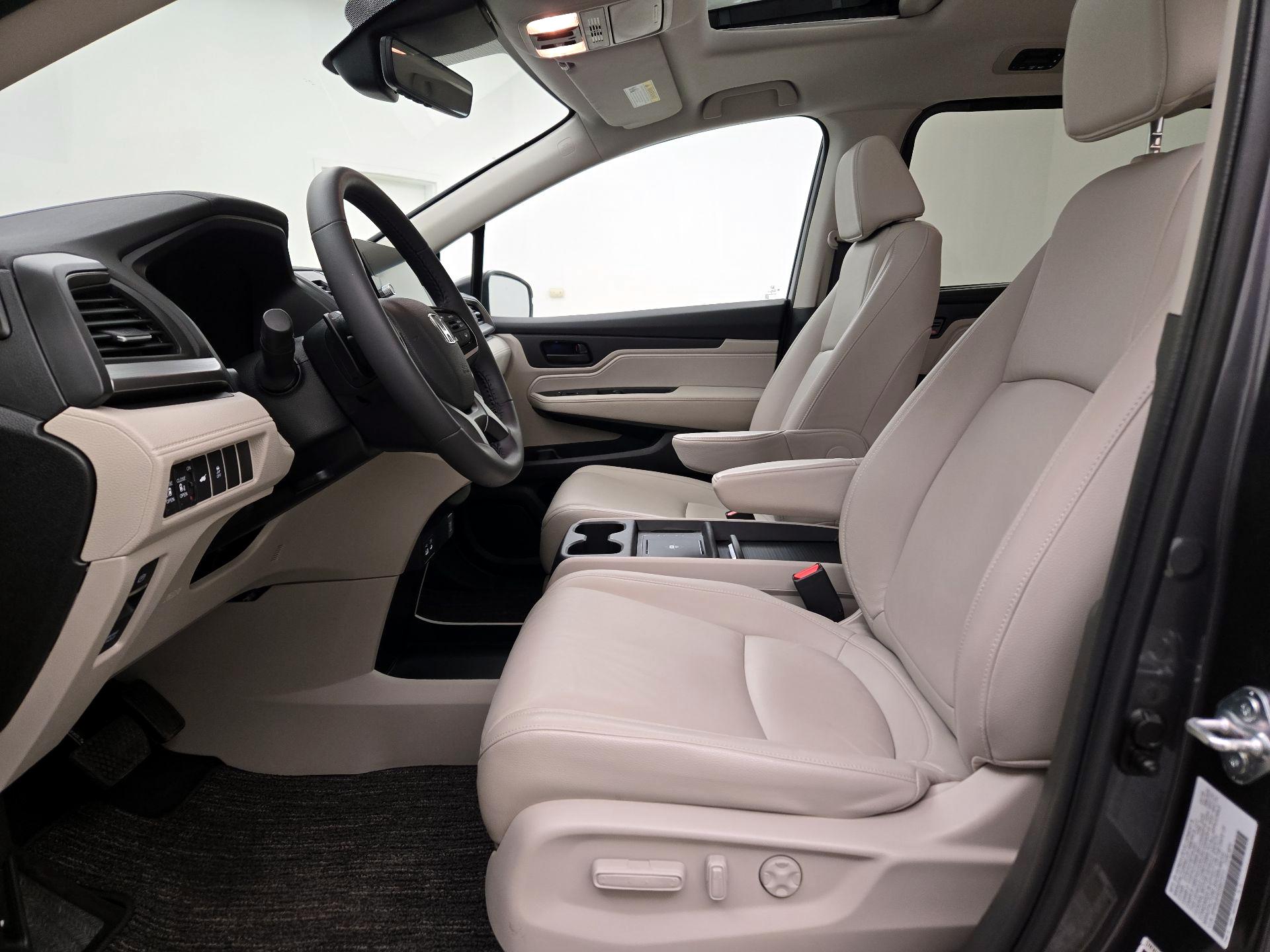 Thumbnail: 2025 Honda Odyssey - 11