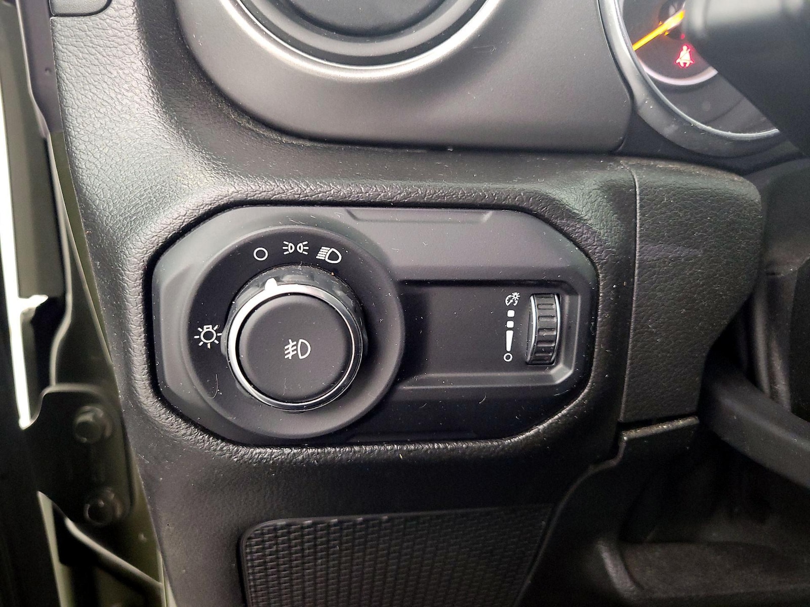 2023 Jeep Wrangler 4-Door Sport - Photo 14