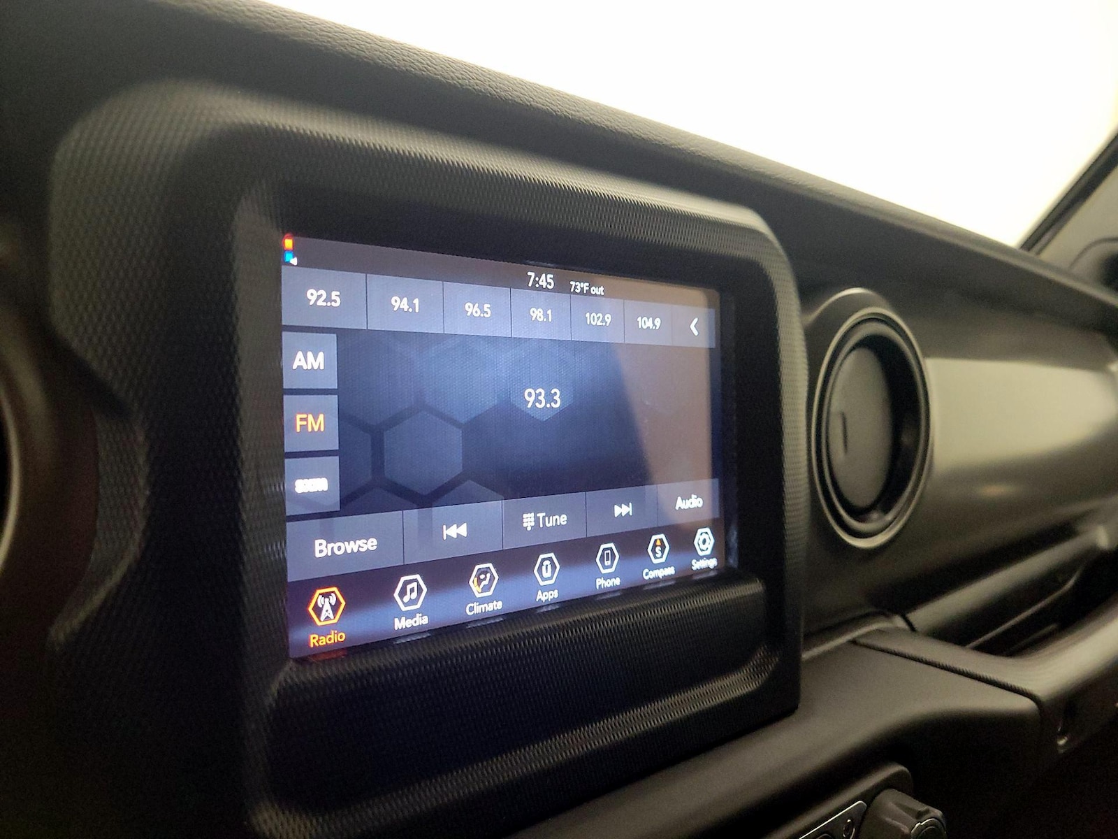2023 Jeep Wrangler 4-Door Sport - Photo 16