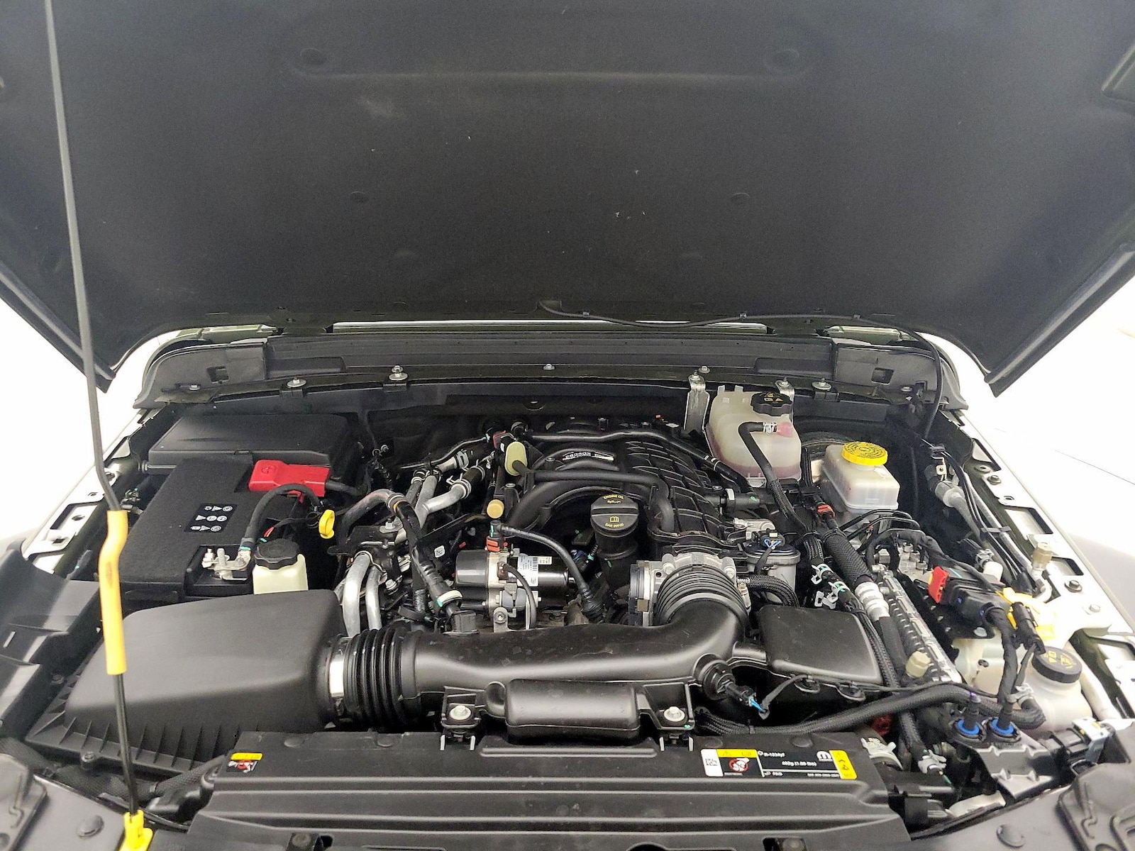 2023 Jeep Wrangler 4-Door Sport - Photo 22