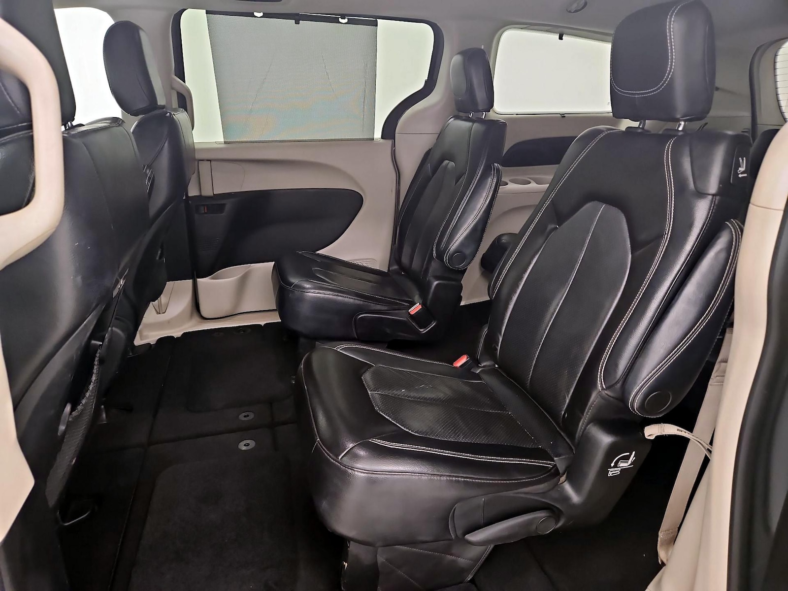 2022 Chrysler Pacifica Touring L - Photo 20