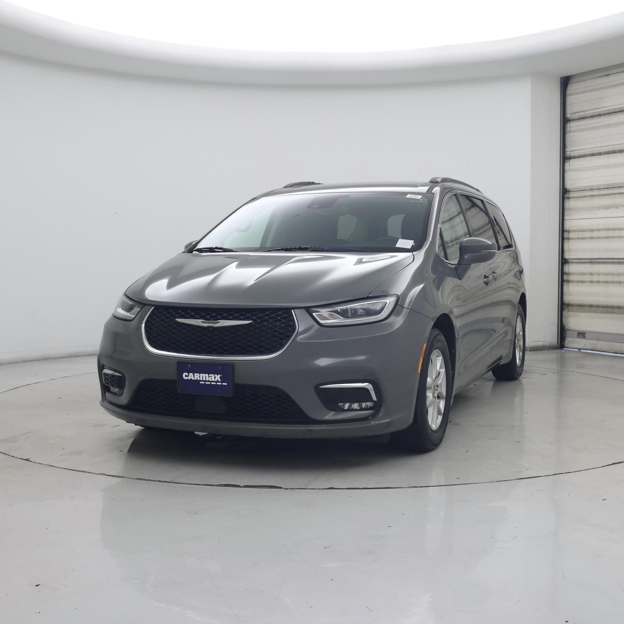 Thumbnail: 2022 Chrysler Pacifica - 4
