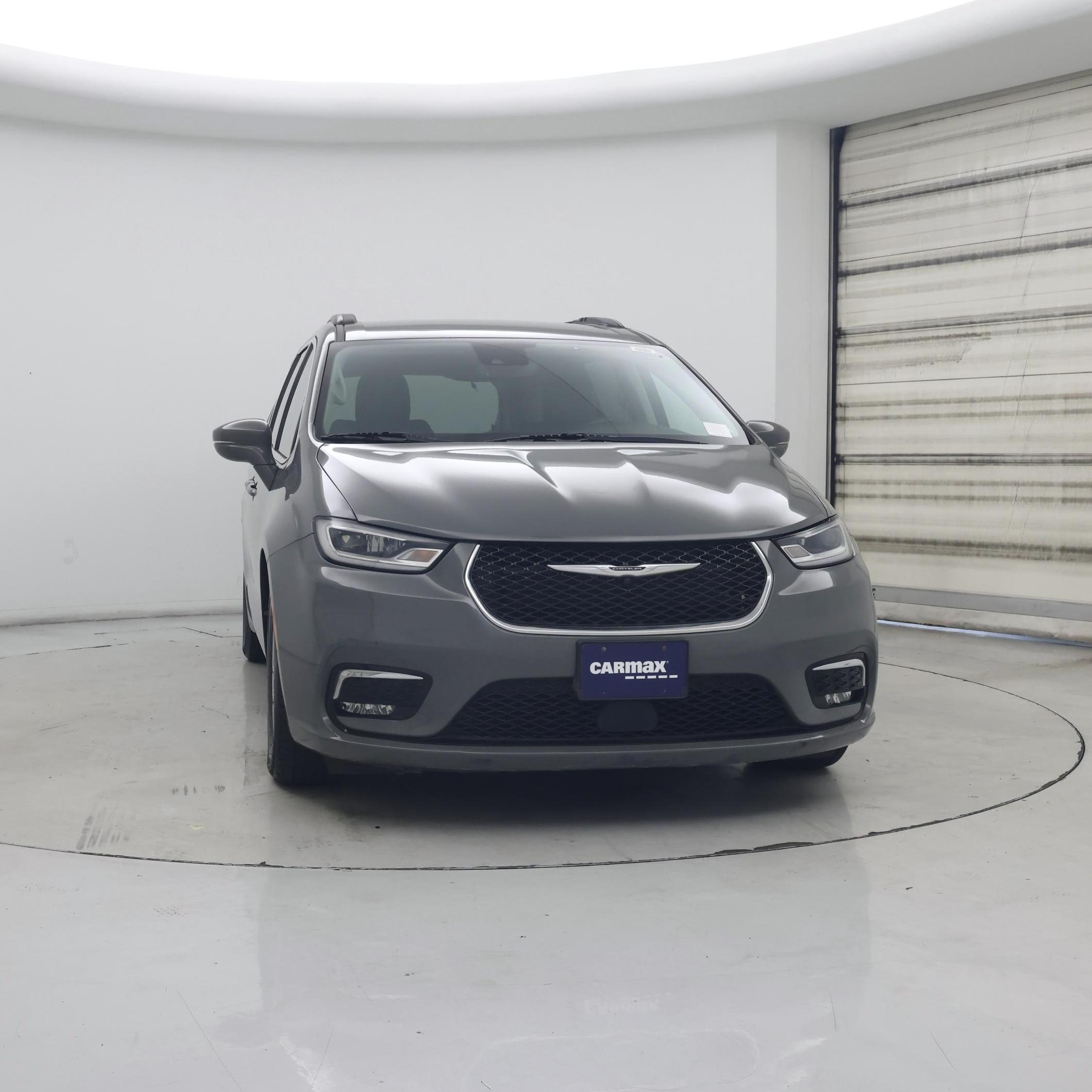 Thumbnail: 2022 Chrysler Pacifica - 5
