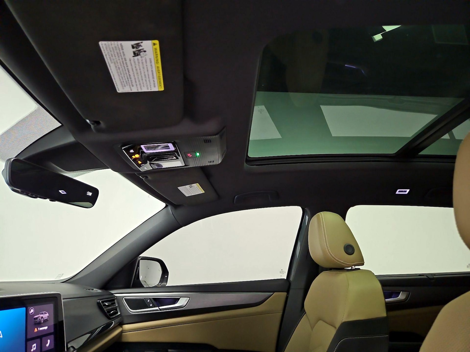 2025 Volkswagen Atlas Cross Sport SE w/Tech - Photo 20