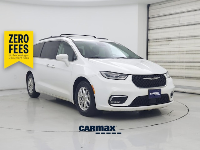 White 2022 Chrysler Pacifica Touring L FWD Minivan Front-Wheel Drive Automatic