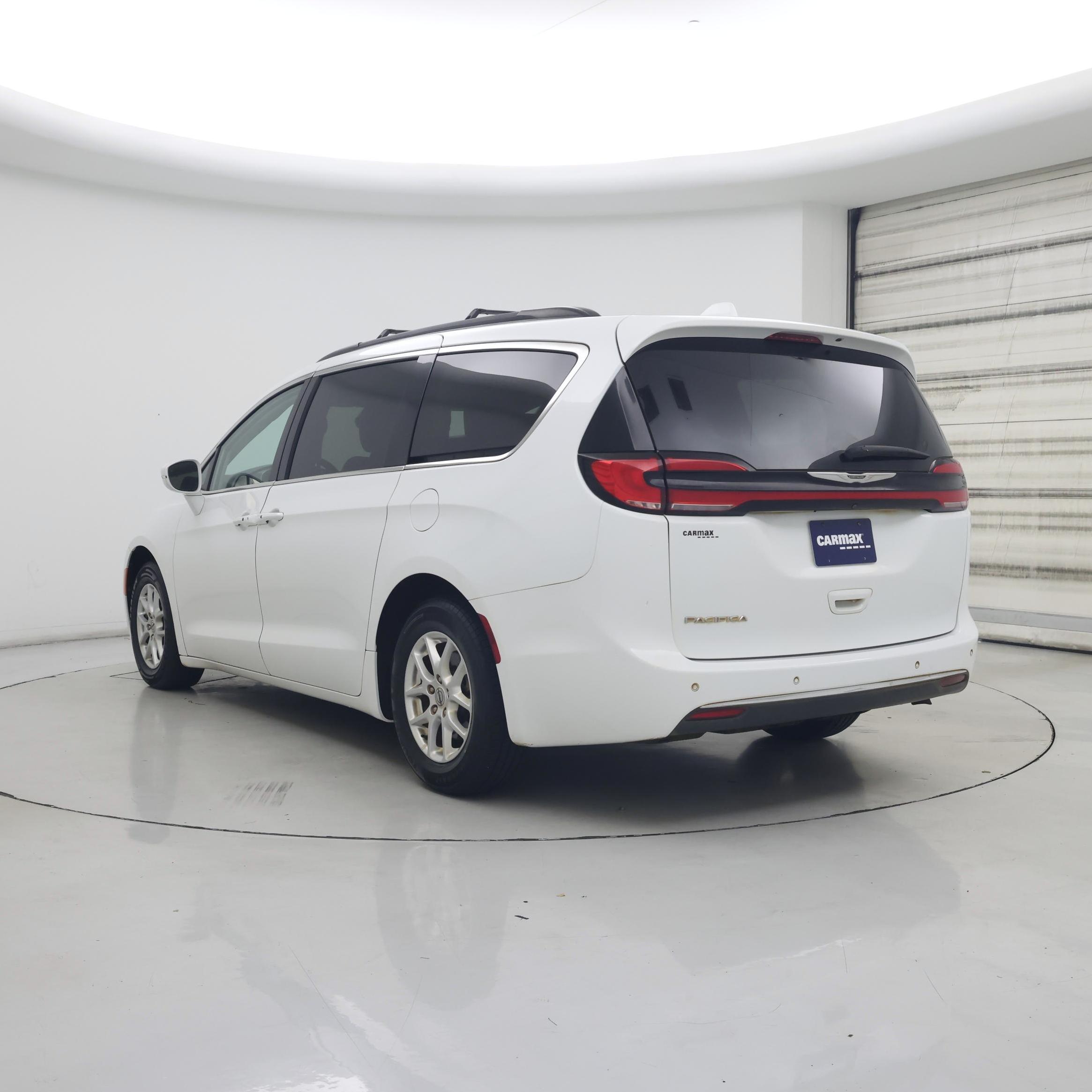 Thumbnail: 2022 Chrysler Pacifica - 2
