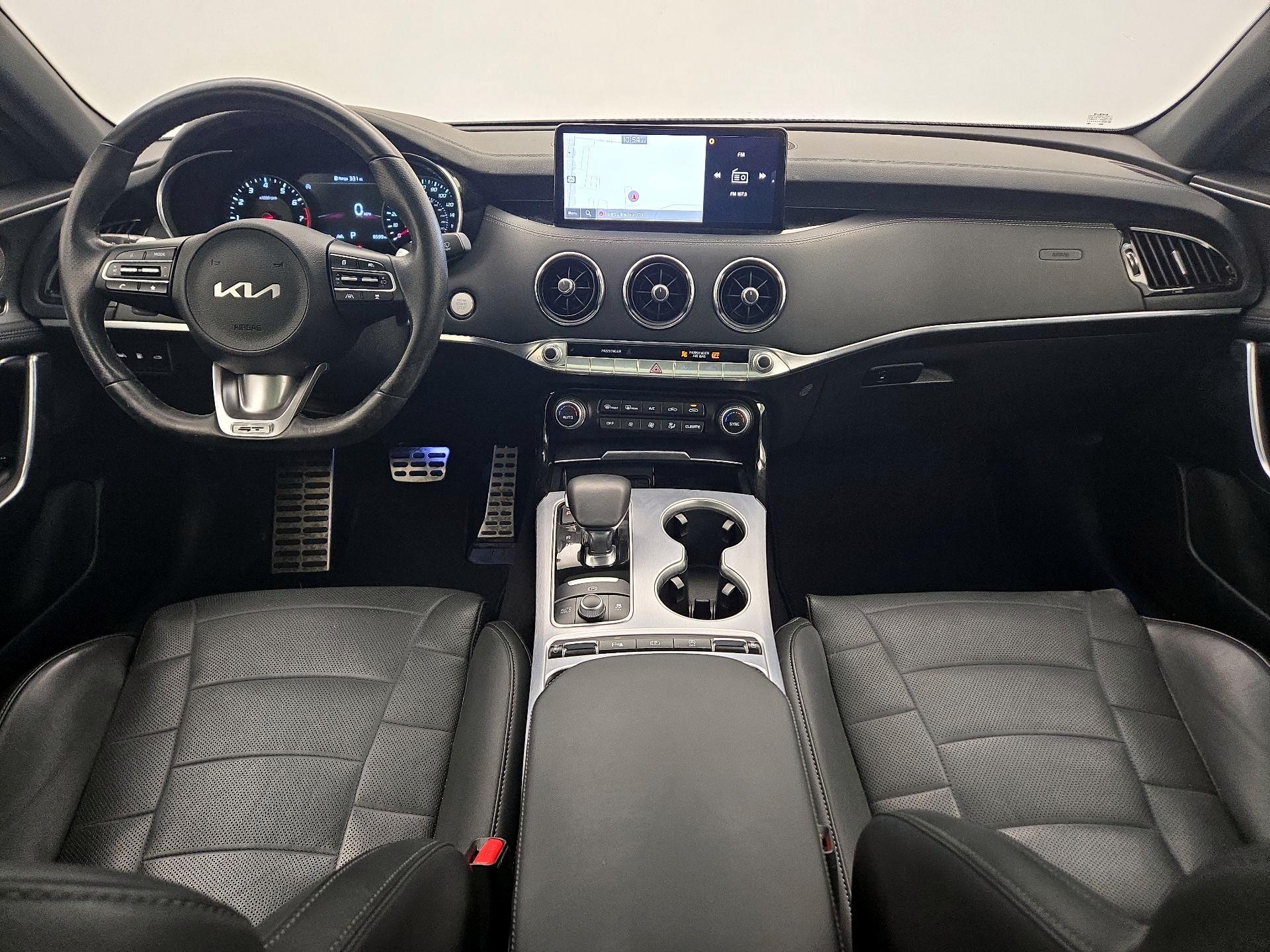 Thumbnail: 2023 Kia Stinger - 9