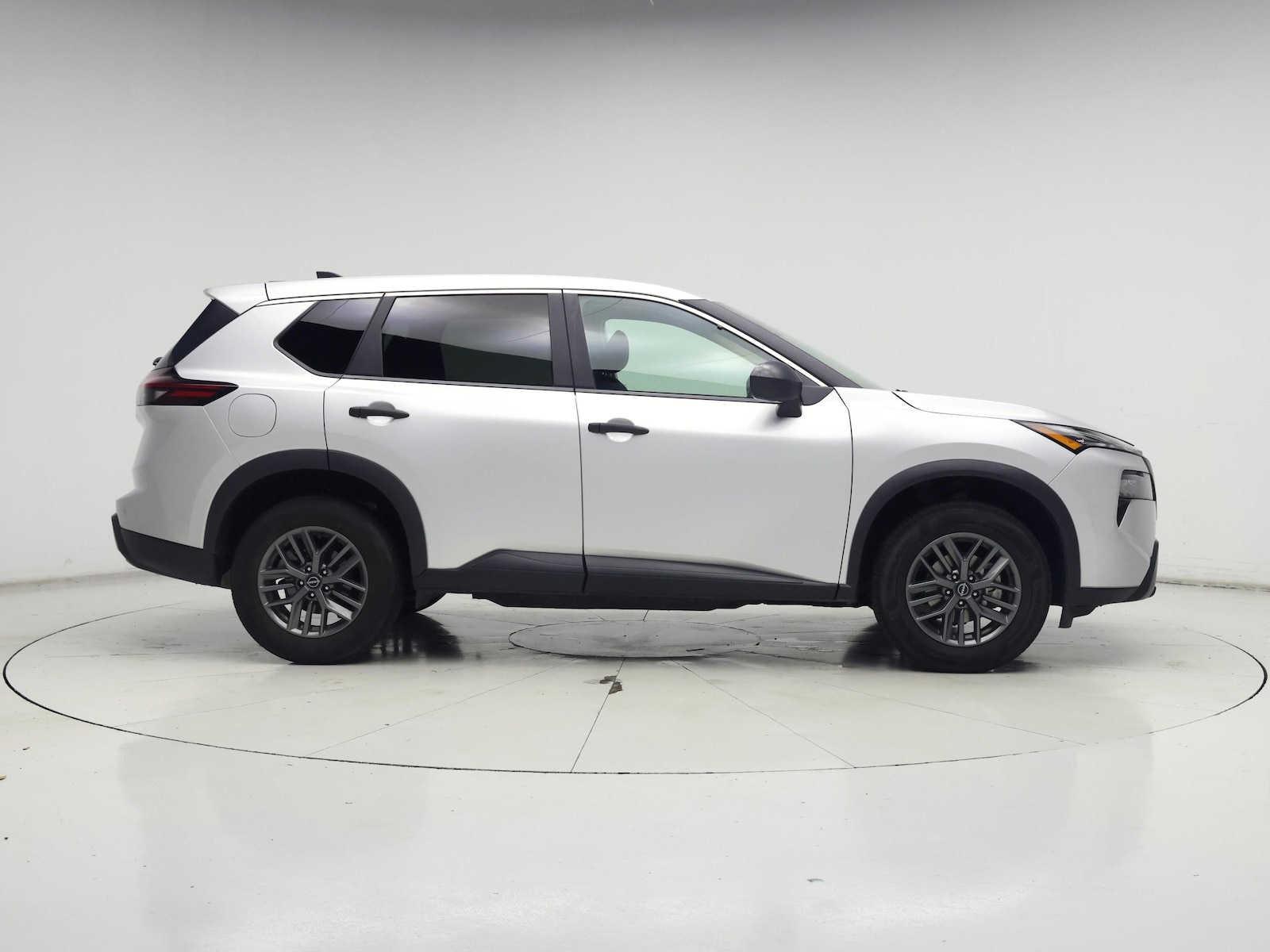 2024 Nissan Rogue S - Photo 8