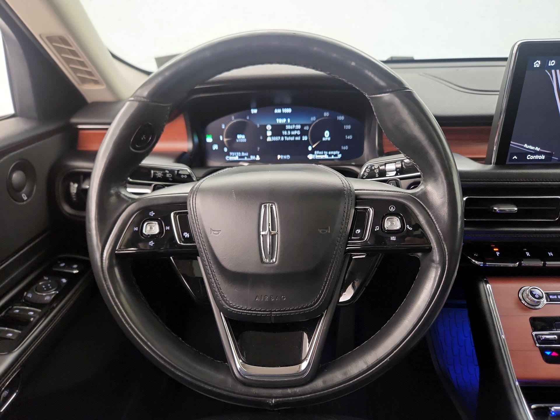 Thumbnail: 2021 Lincoln Aviator - 10