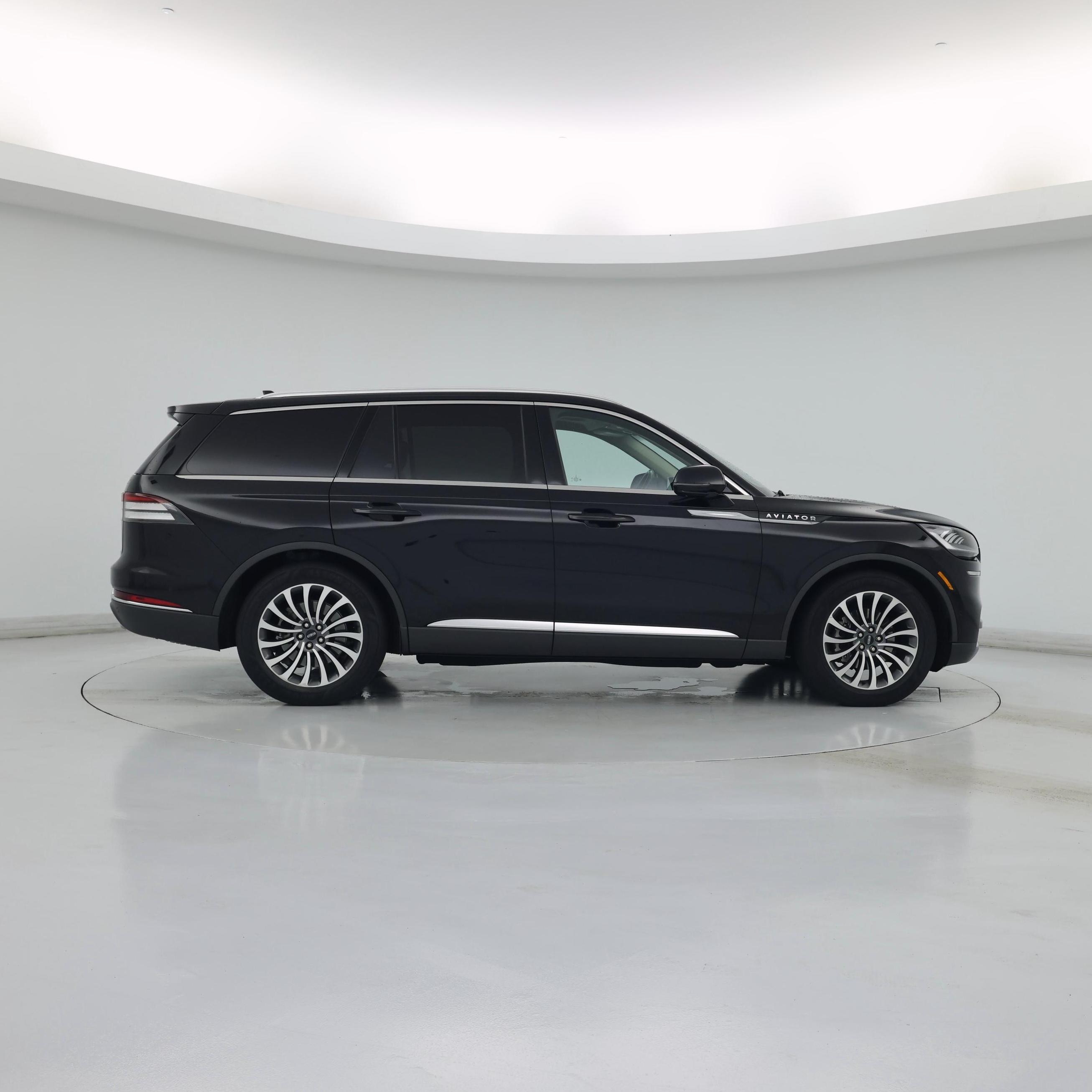 Thumbnail: 2021 Lincoln Aviator - 7