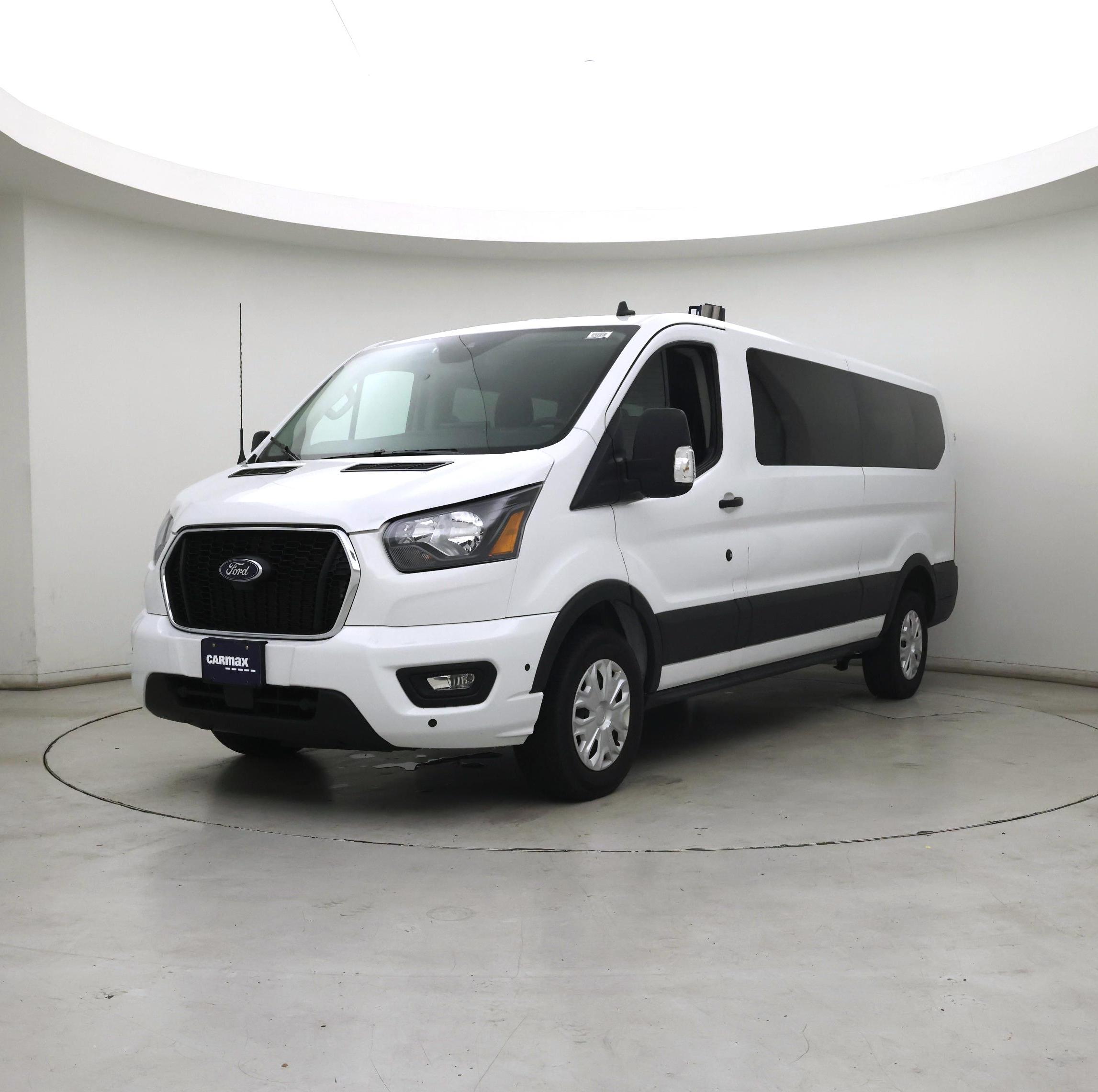 Thumbnail: 2025 Ford Transit Series - 4