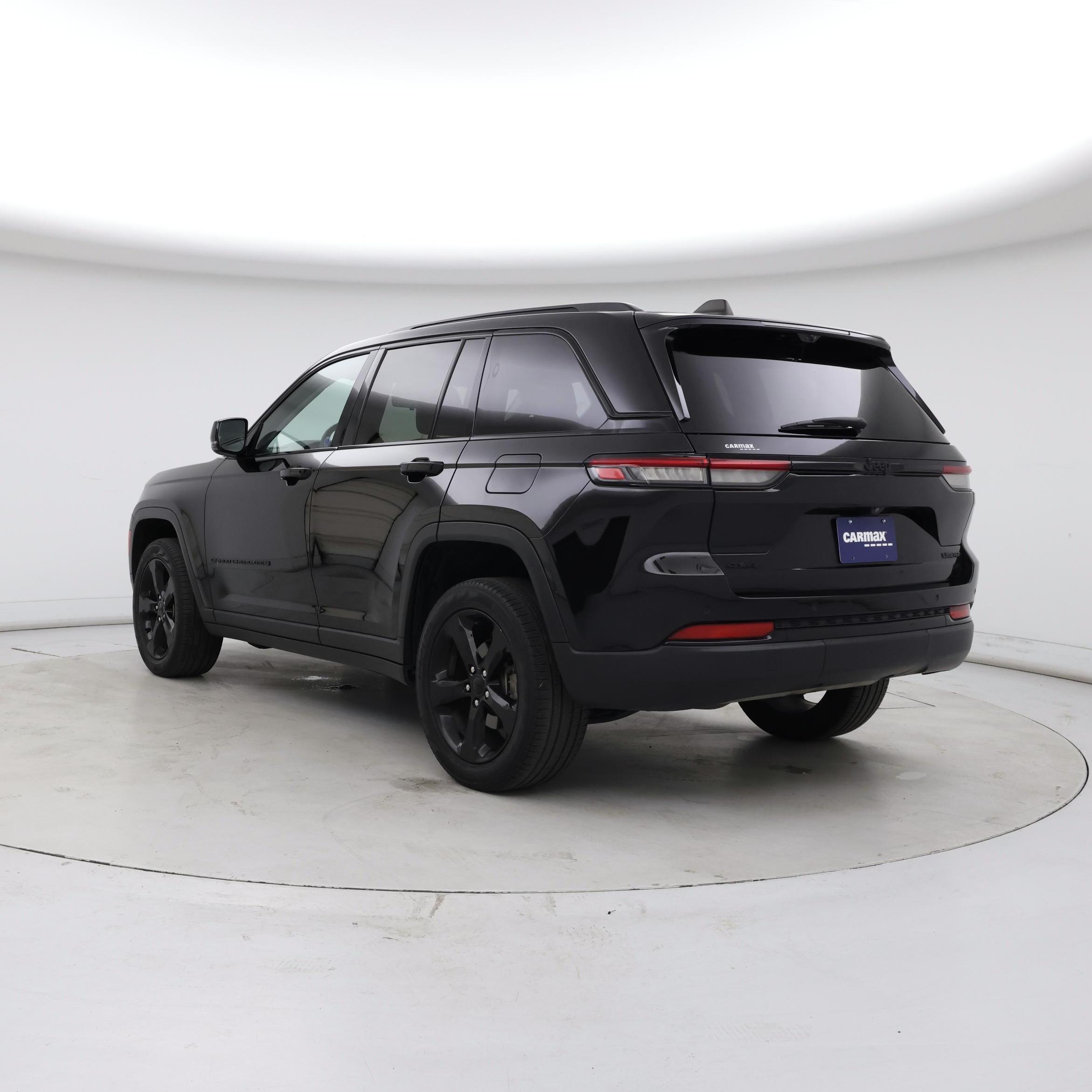 Thumbnail: 2023 Jeep Grand Cherokee - 2