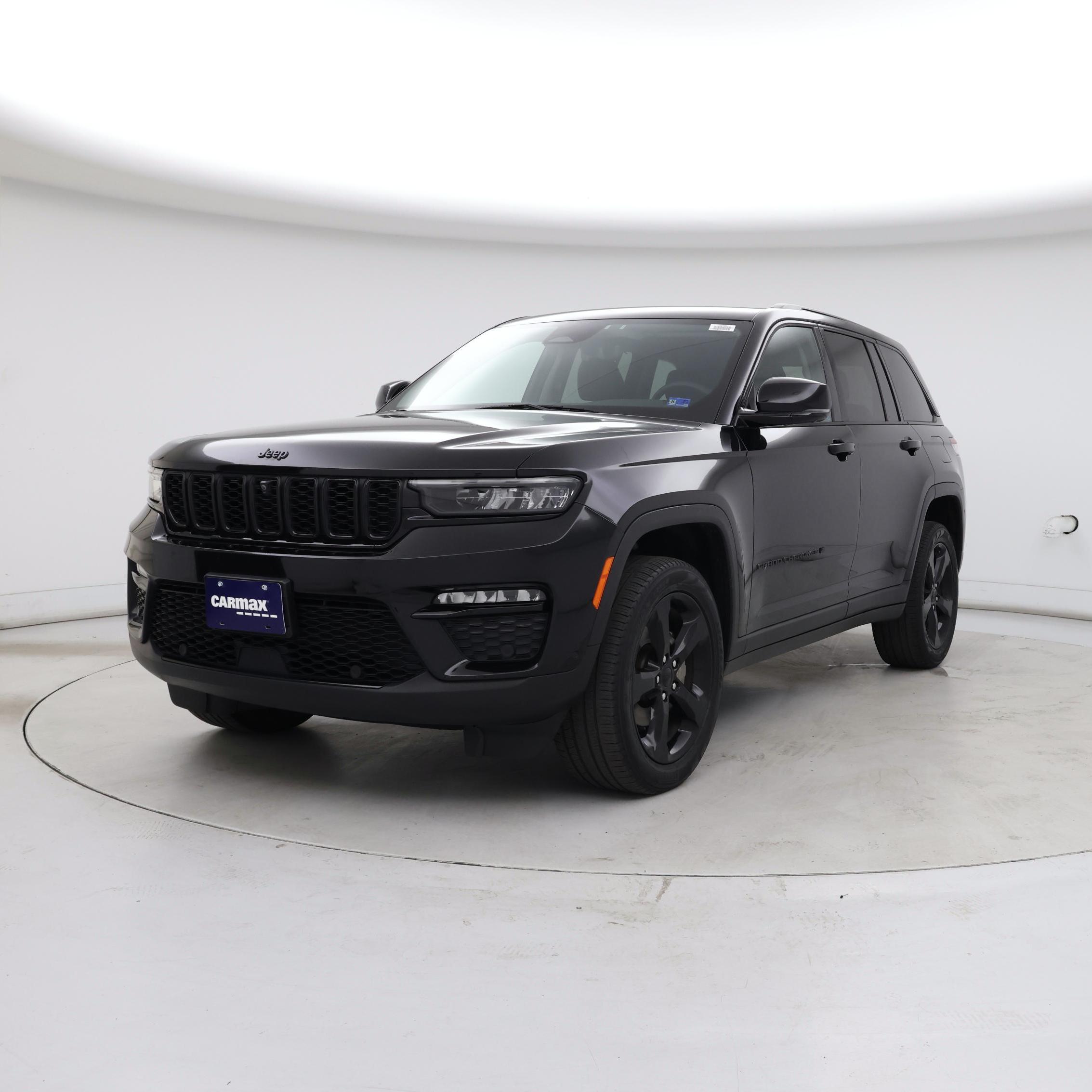 Thumbnail: 2023 Jeep Grand Cherokee - 4