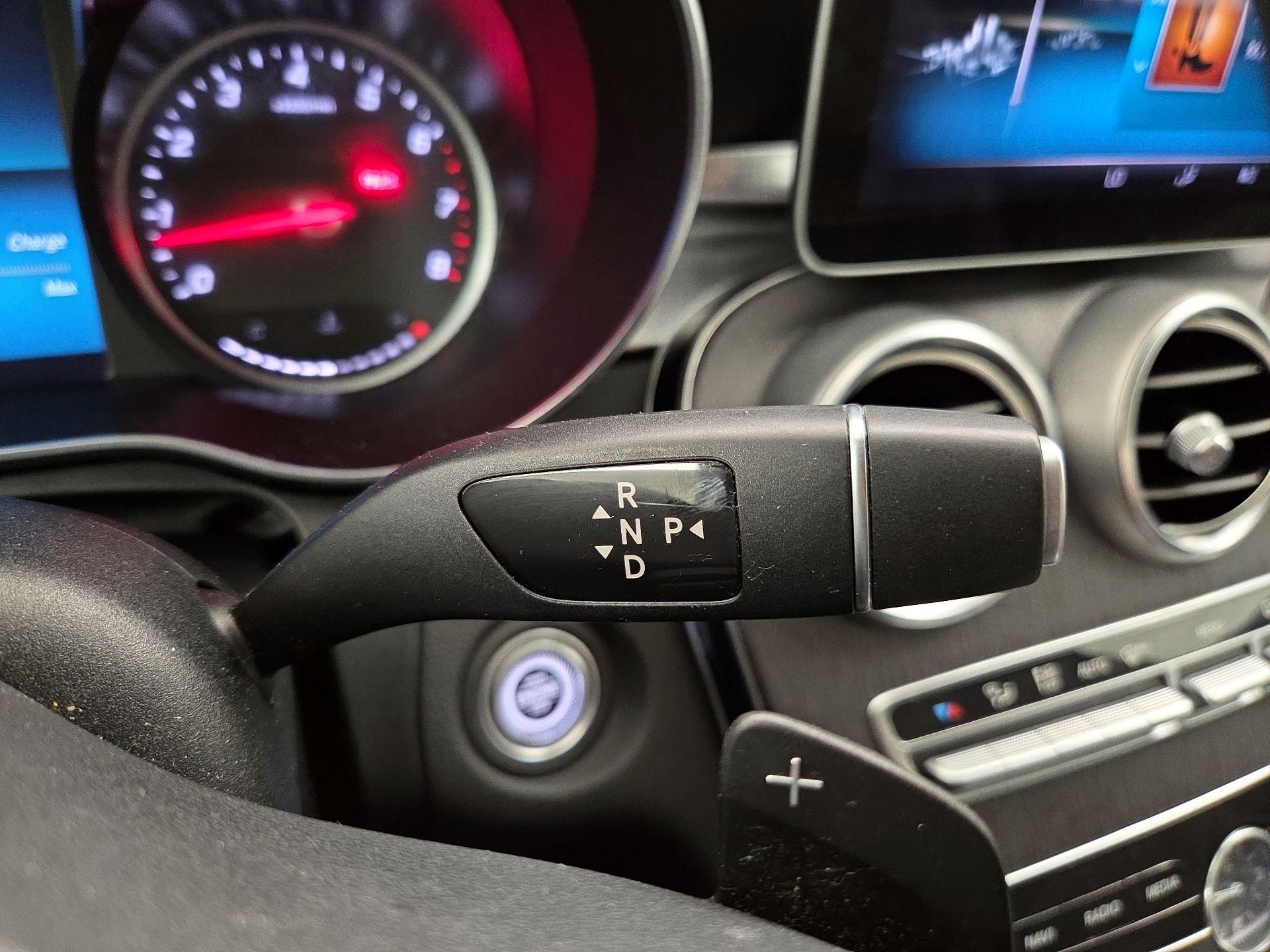 Thumbnail: 2019 Mercedes-Benz C-Class - 18