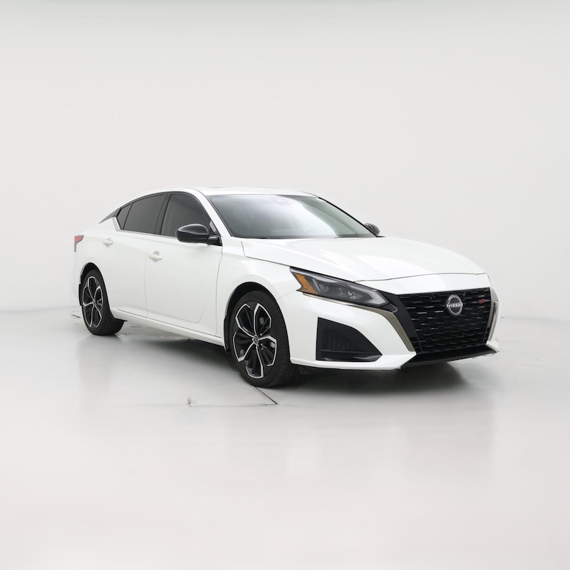 2023 Nissan Altima SR
