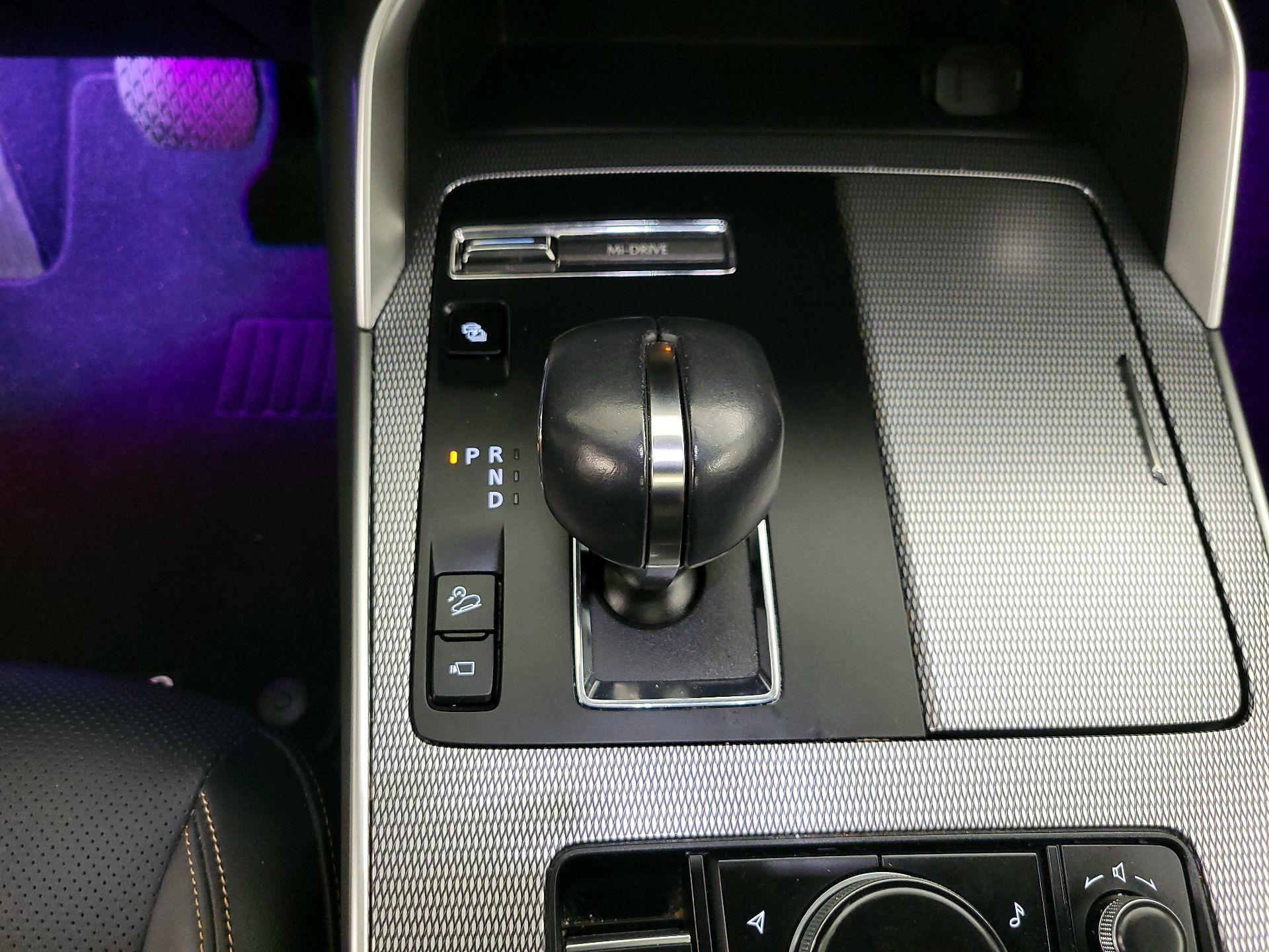 Thumbnail: 2024 Mazda CX-90 - 18