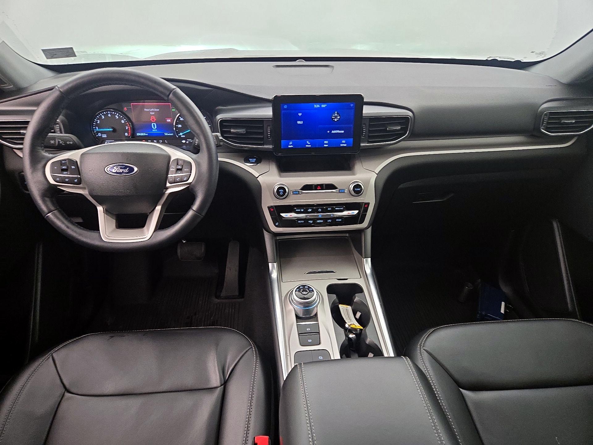 Thumbnail: 2023 Ford Explorer - 9