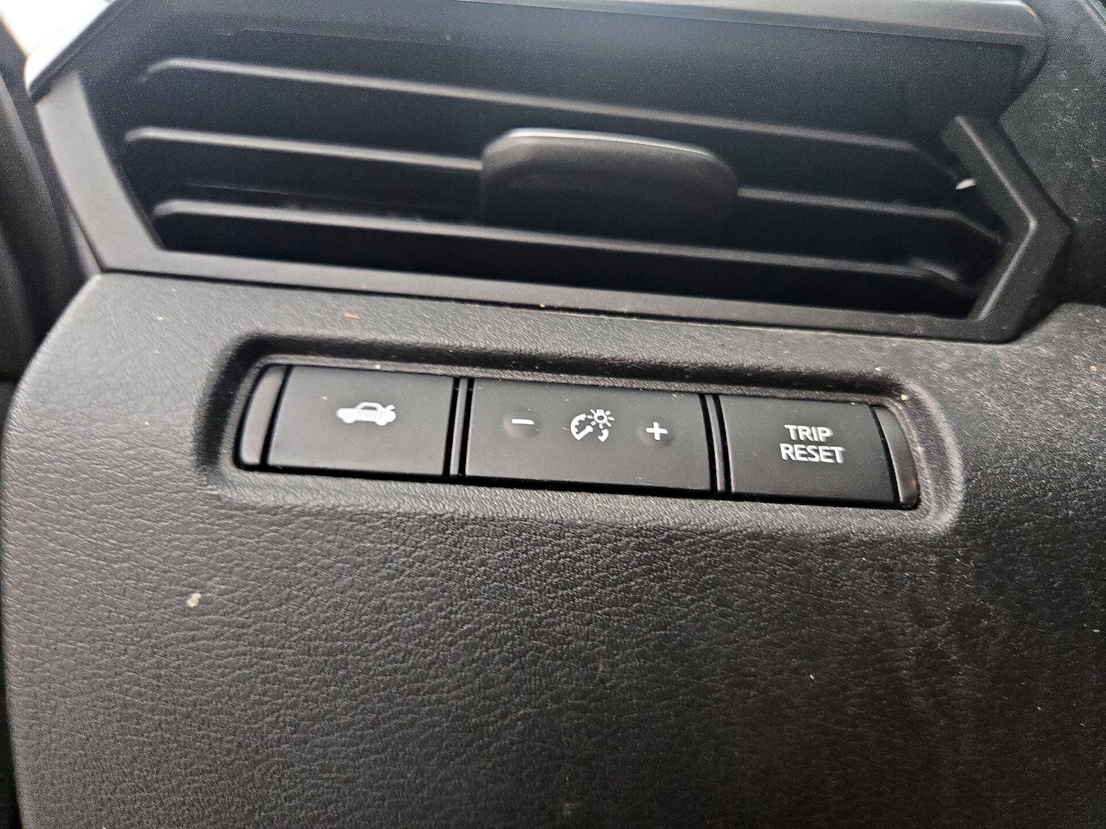 2021 Nissan Altima S - Photo 14