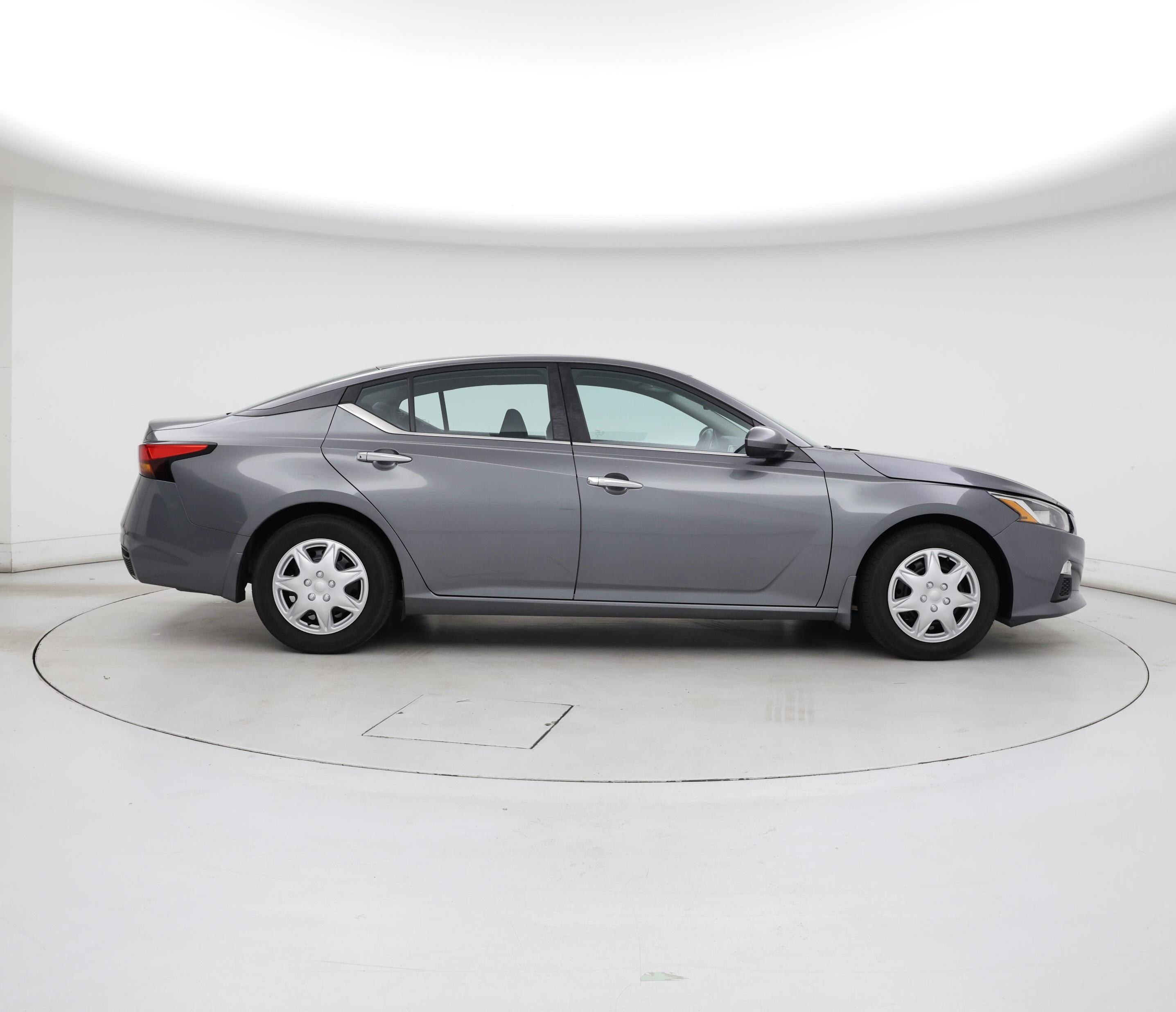 Thumbnail: 2021 Nissan Altima - 7
