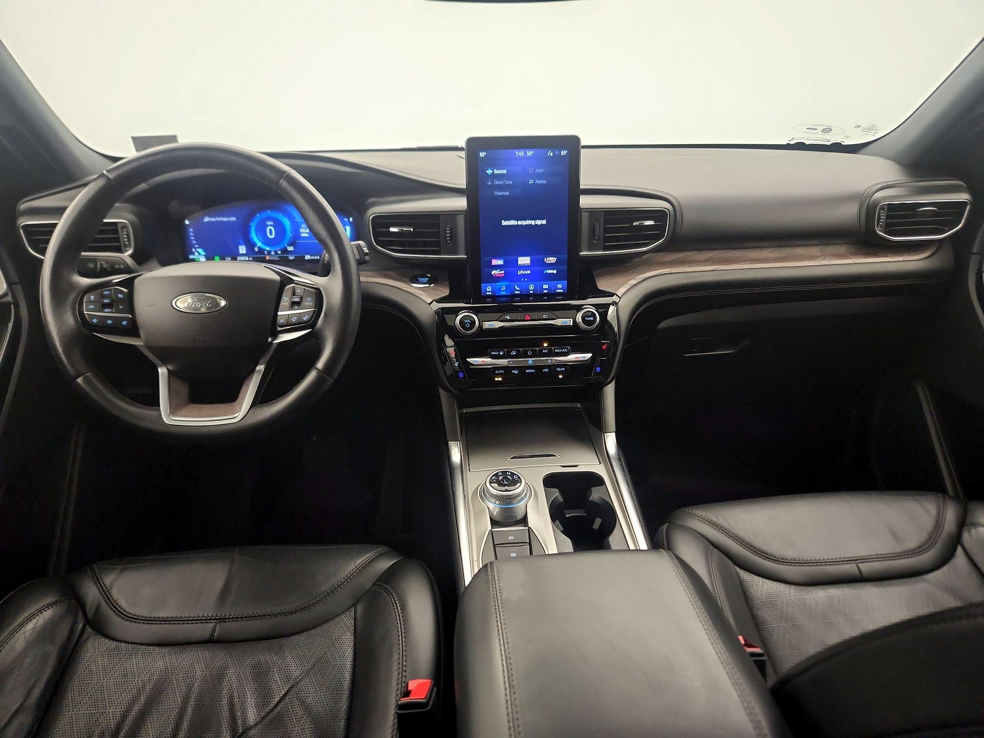 Thumbnail: 2022 Ford Explorer - 9