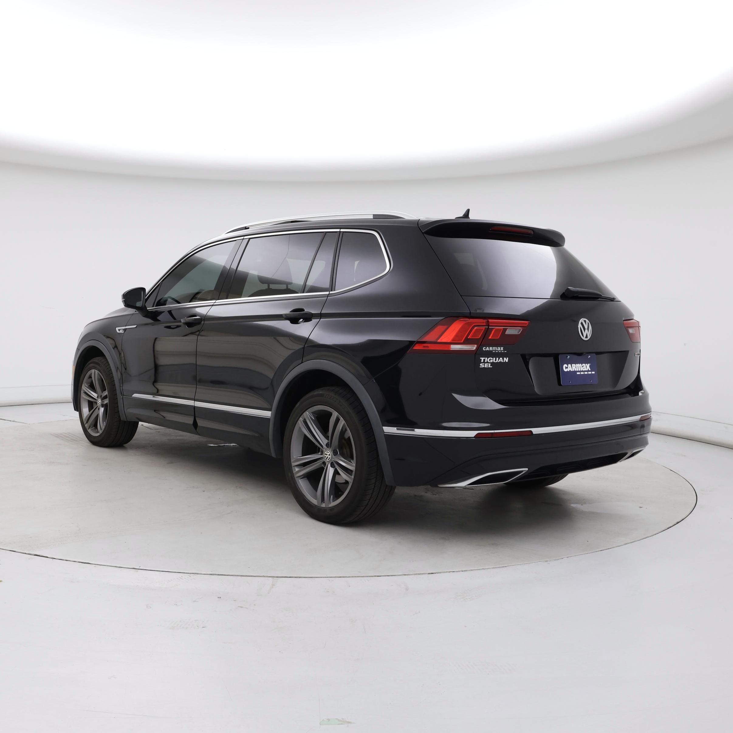 Thumbnail: 2019 Volkswagen Tiguan - 2