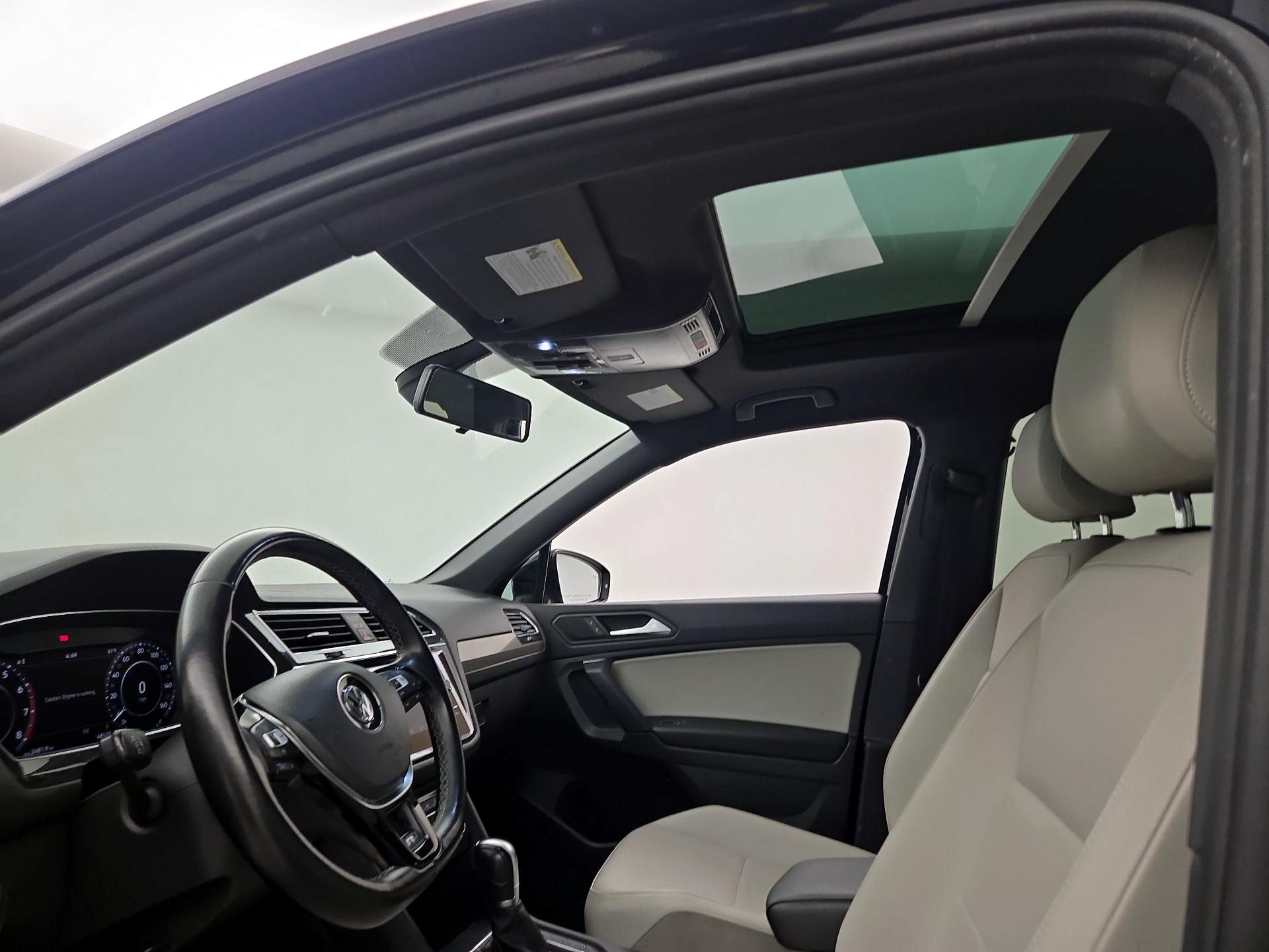 Thumbnail: 2019 Volkswagen Tiguan - 19