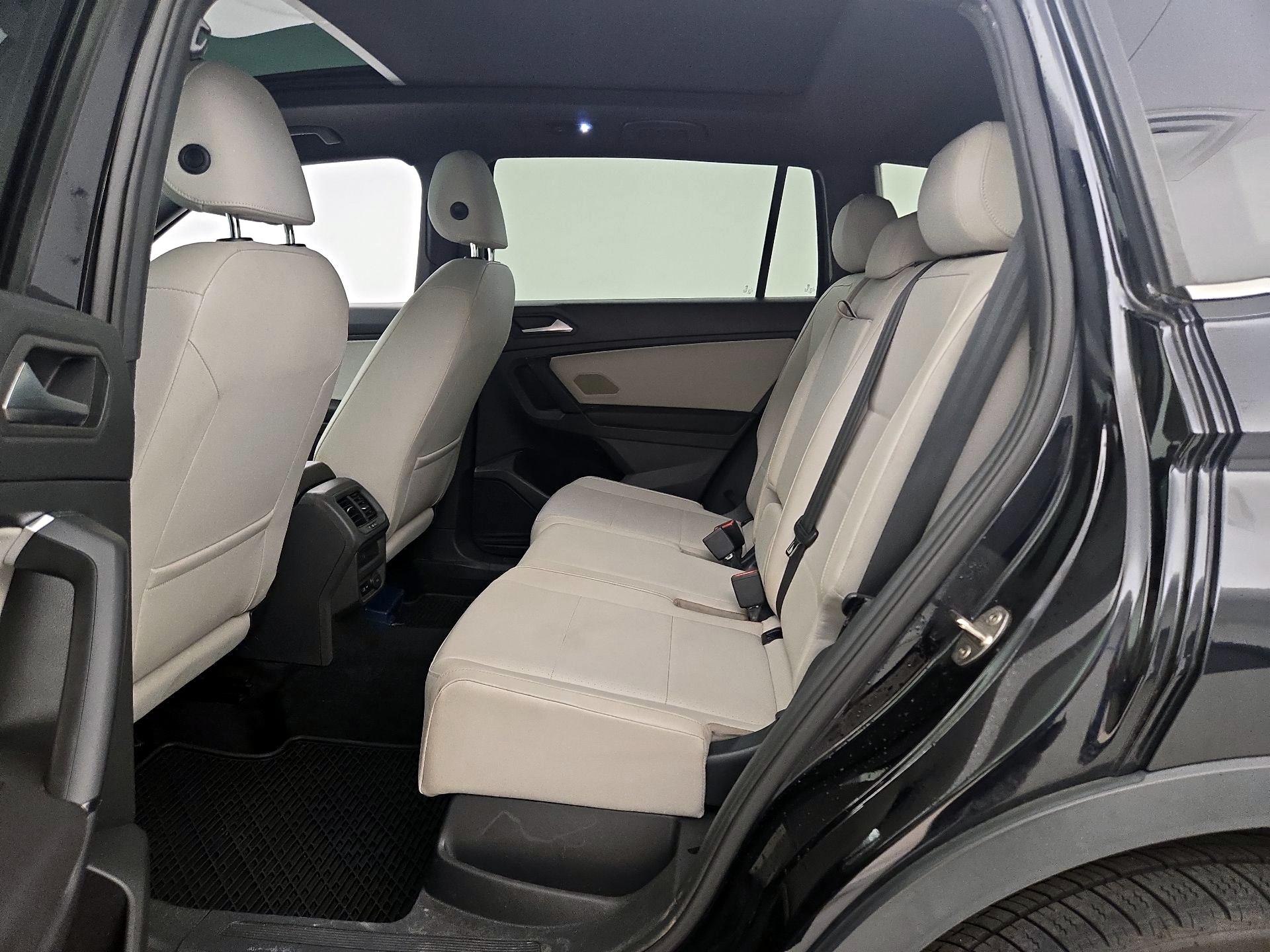 Thumbnail: 2019 Volkswagen Tiguan - 20