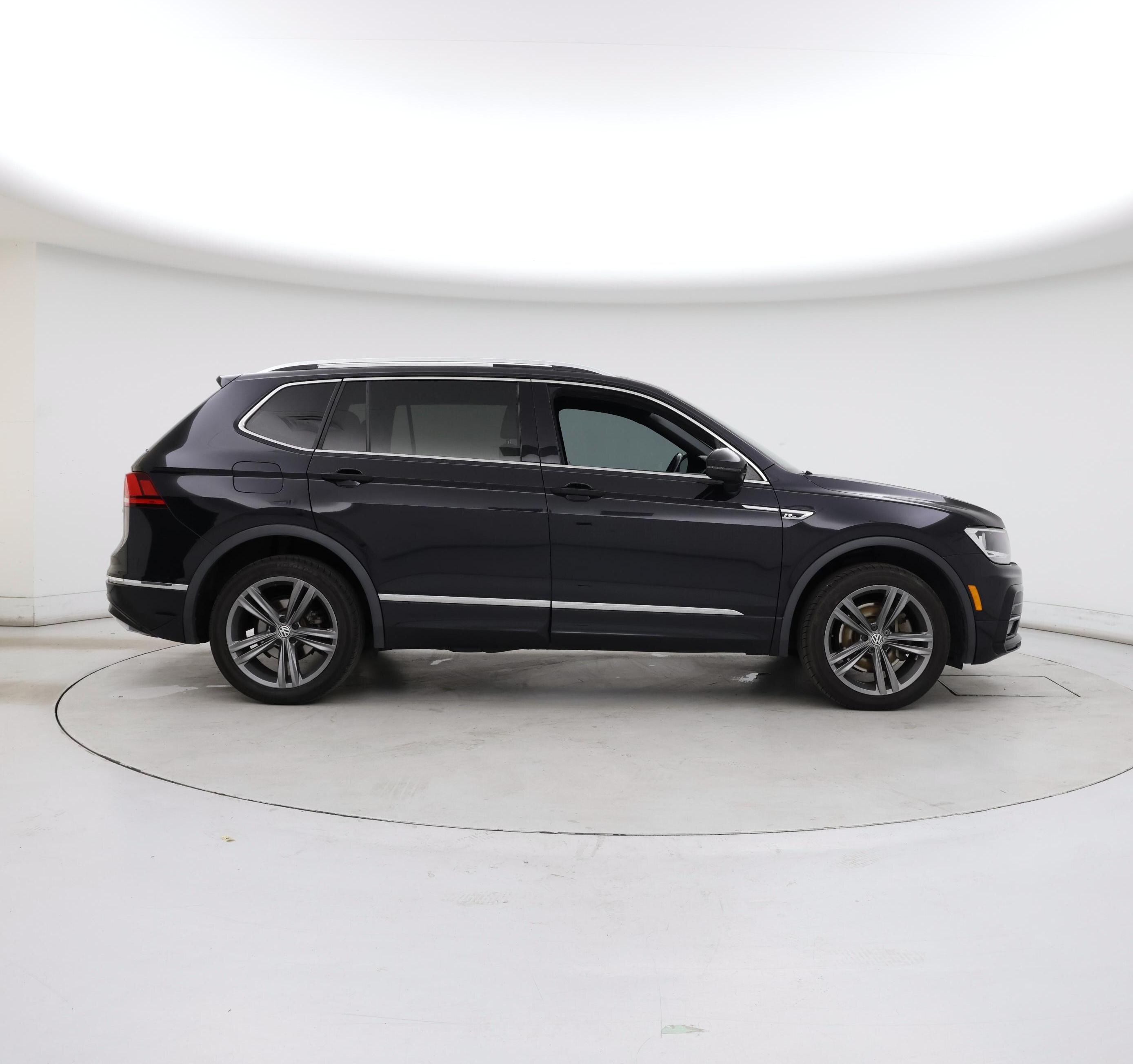 Thumbnail: 2019 Volkswagen Tiguan - 7