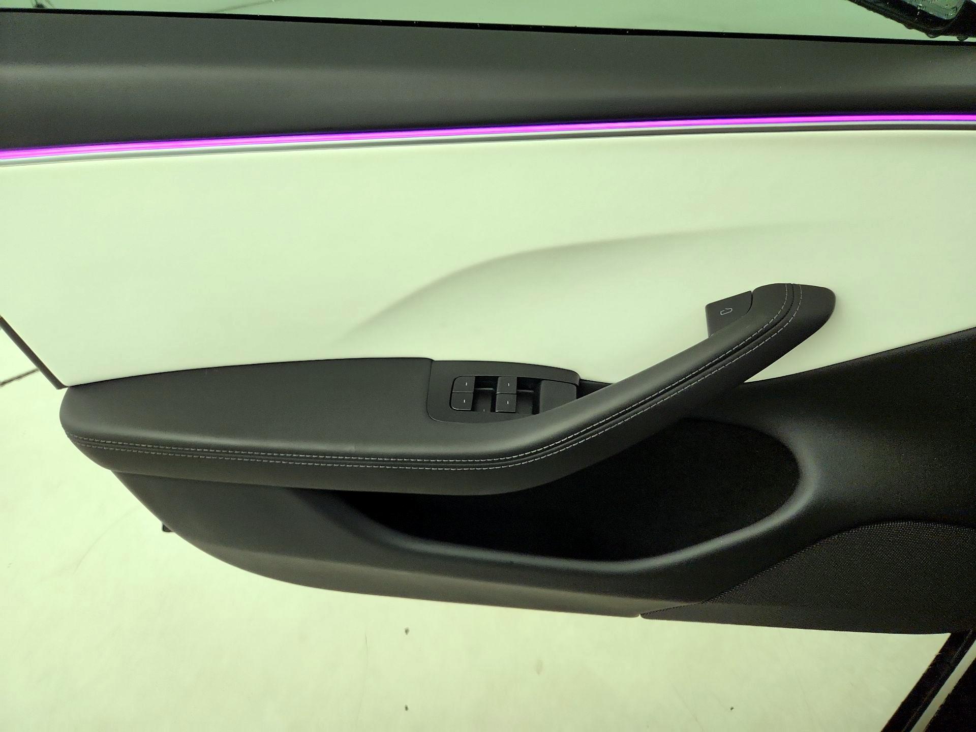 Thumbnail: 2025 Tesla Model 3 - 12