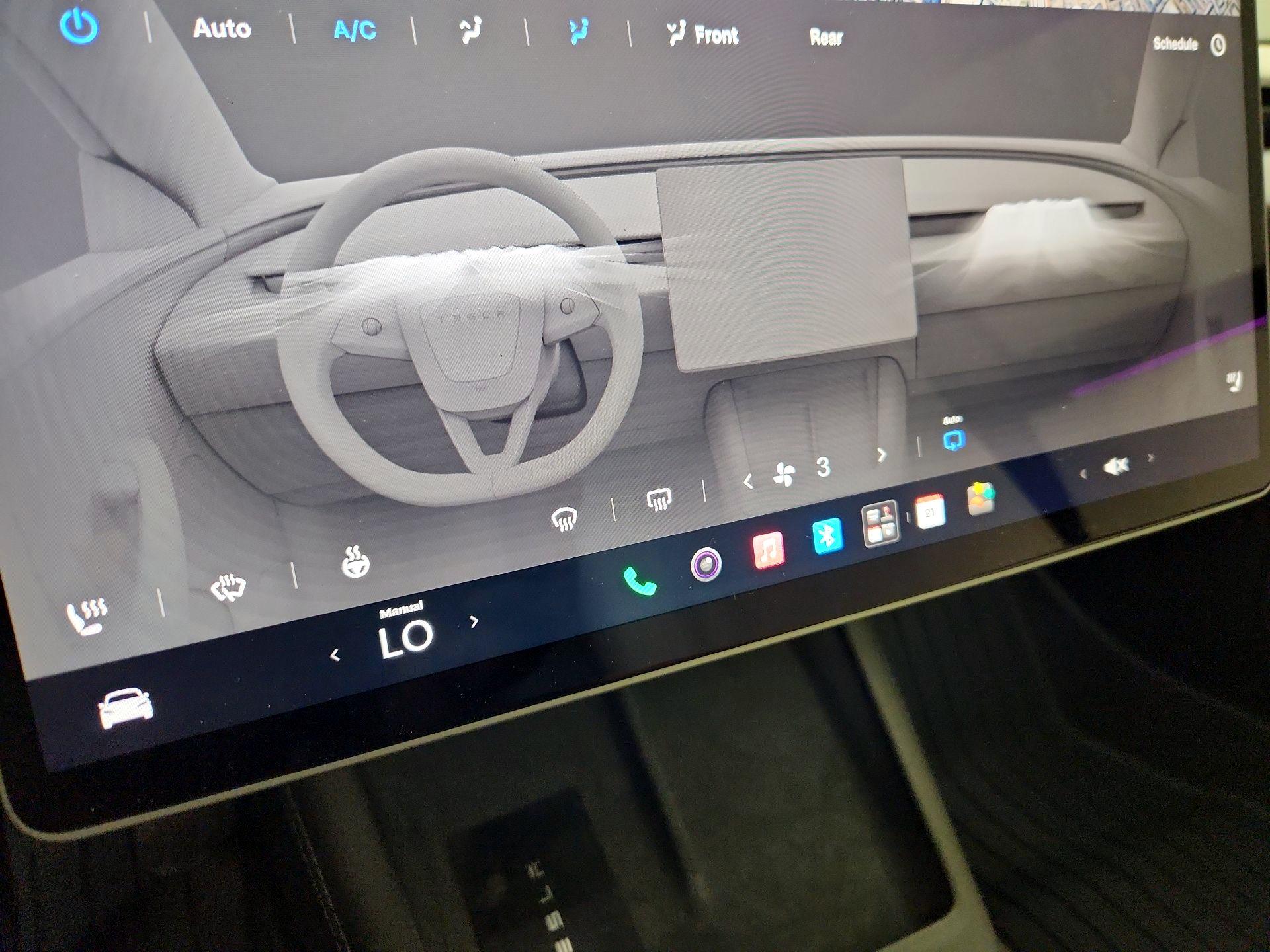 Thumbnail: 2025 Tesla Model 3 - 17