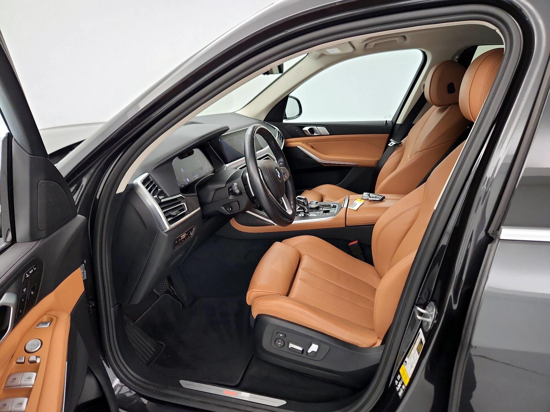 Thumbnail: 2022 BMW X7 - 11