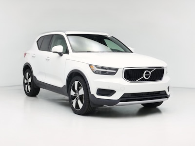 2020 Volvo XC40 T4 Momentum