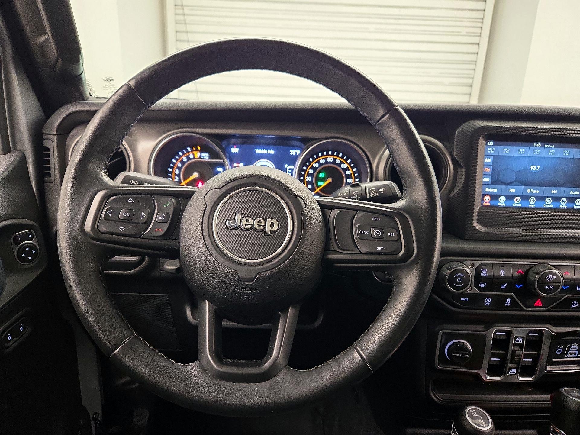 Thumbnail: 2021 Jeep Wrangler - 10
