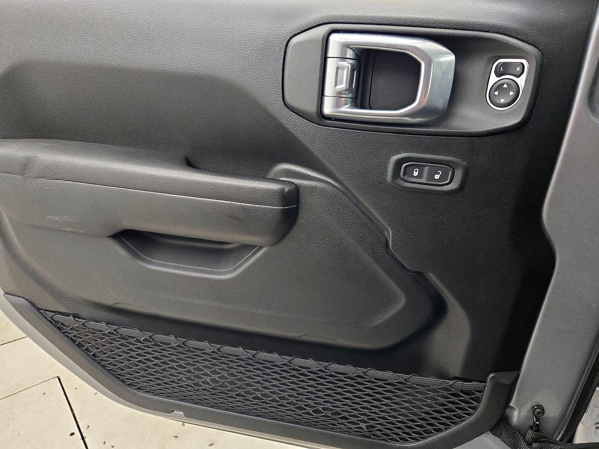 Thumbnail: 2021 Jeep Wrangler - 12