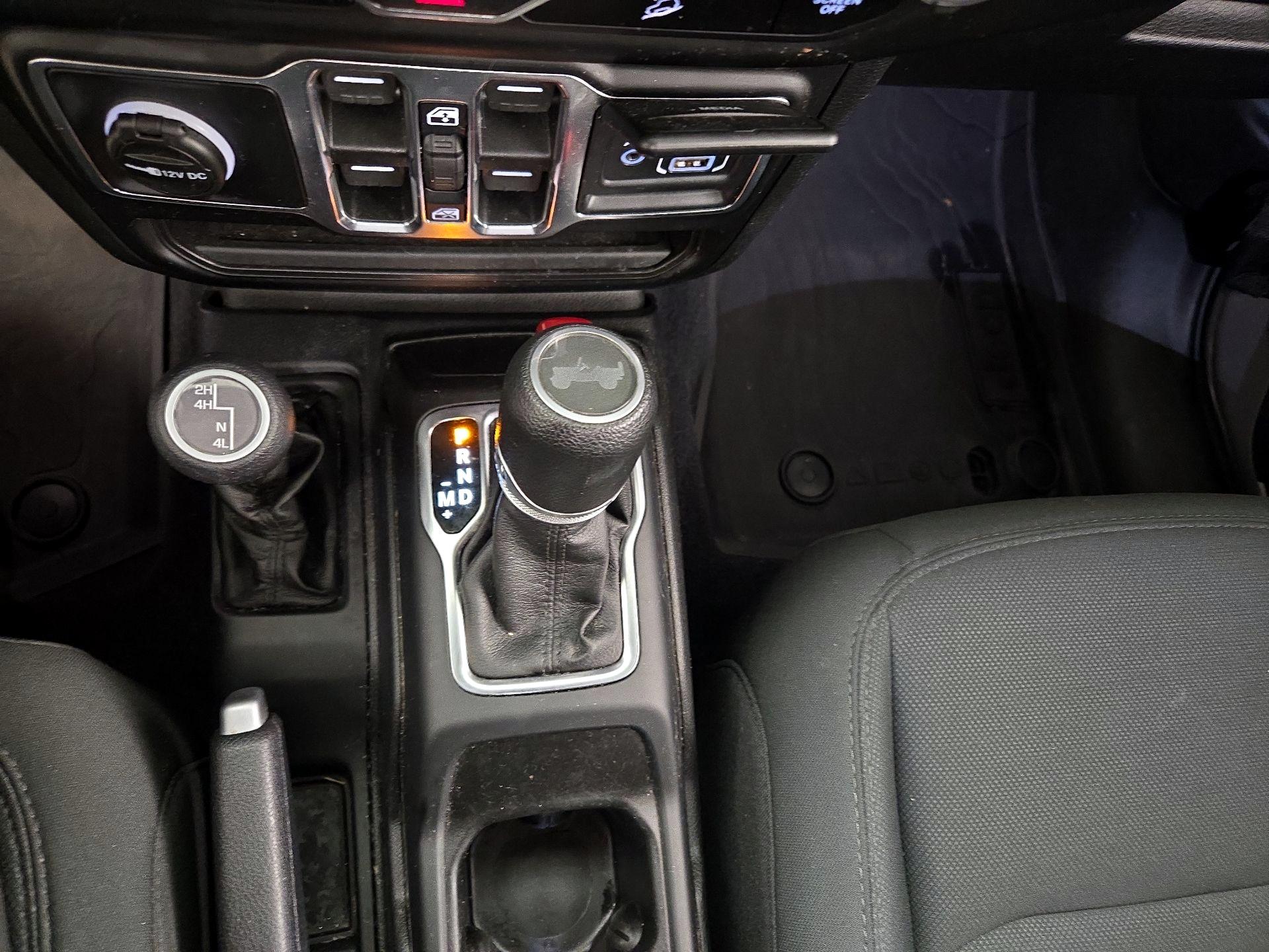 Thumbnail: 2021 Jeep Wrangler - 17