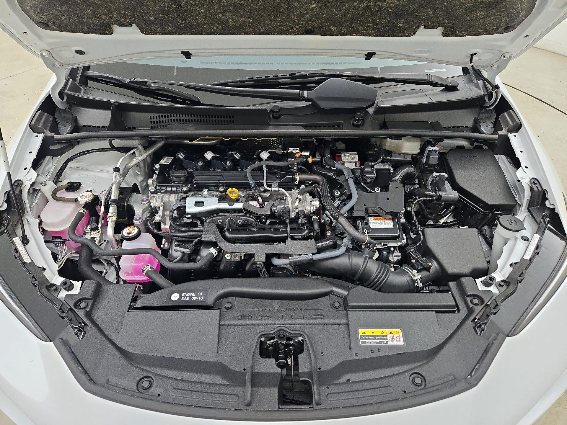 Thumbnail: 2024 Toyota Prius - 20