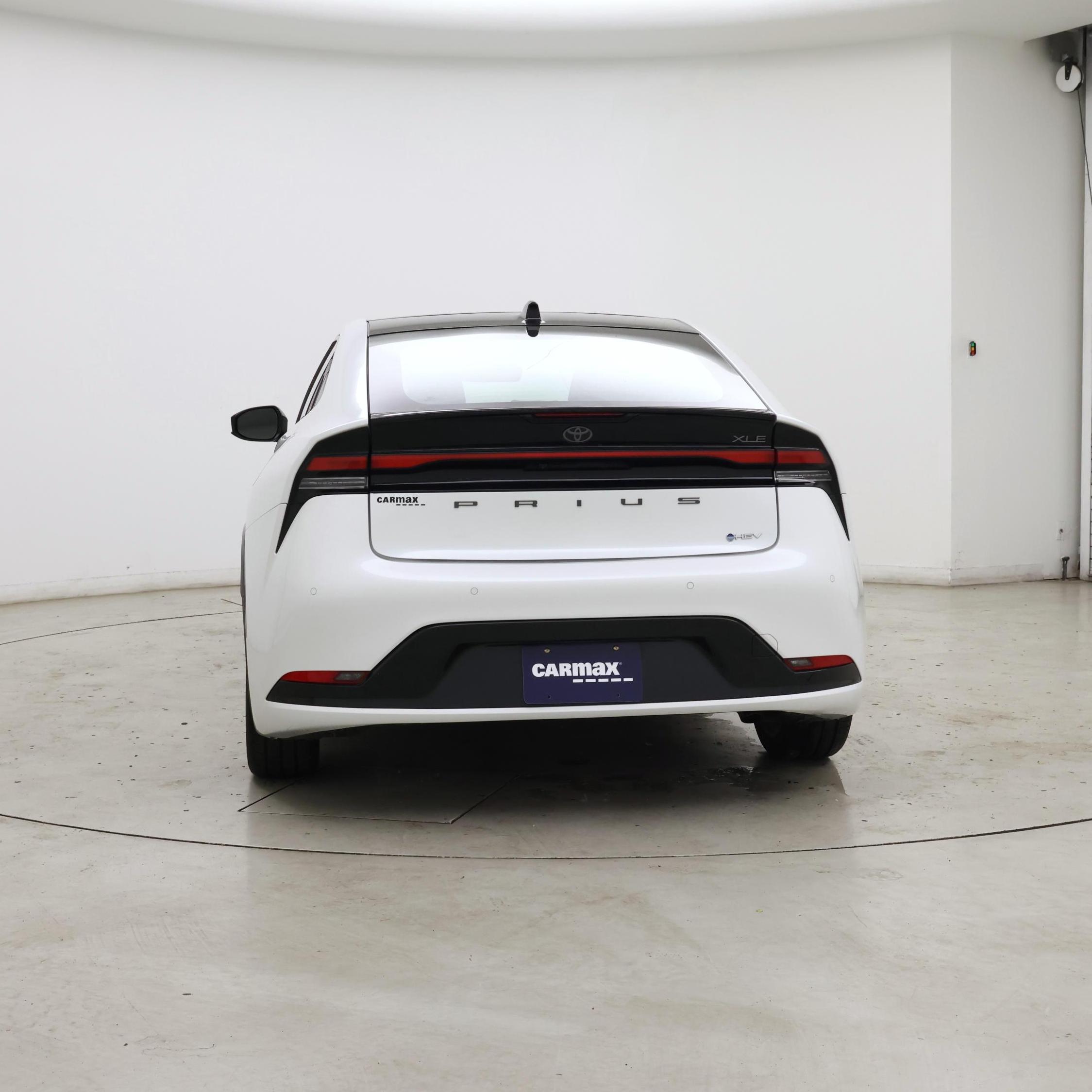Thumbnail: 2024 Toyota Prius - 6