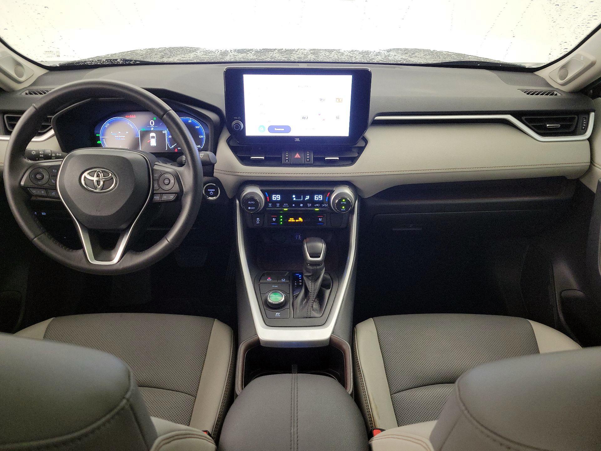 Thumbnail: 2024 Toyota RAV4 - 9