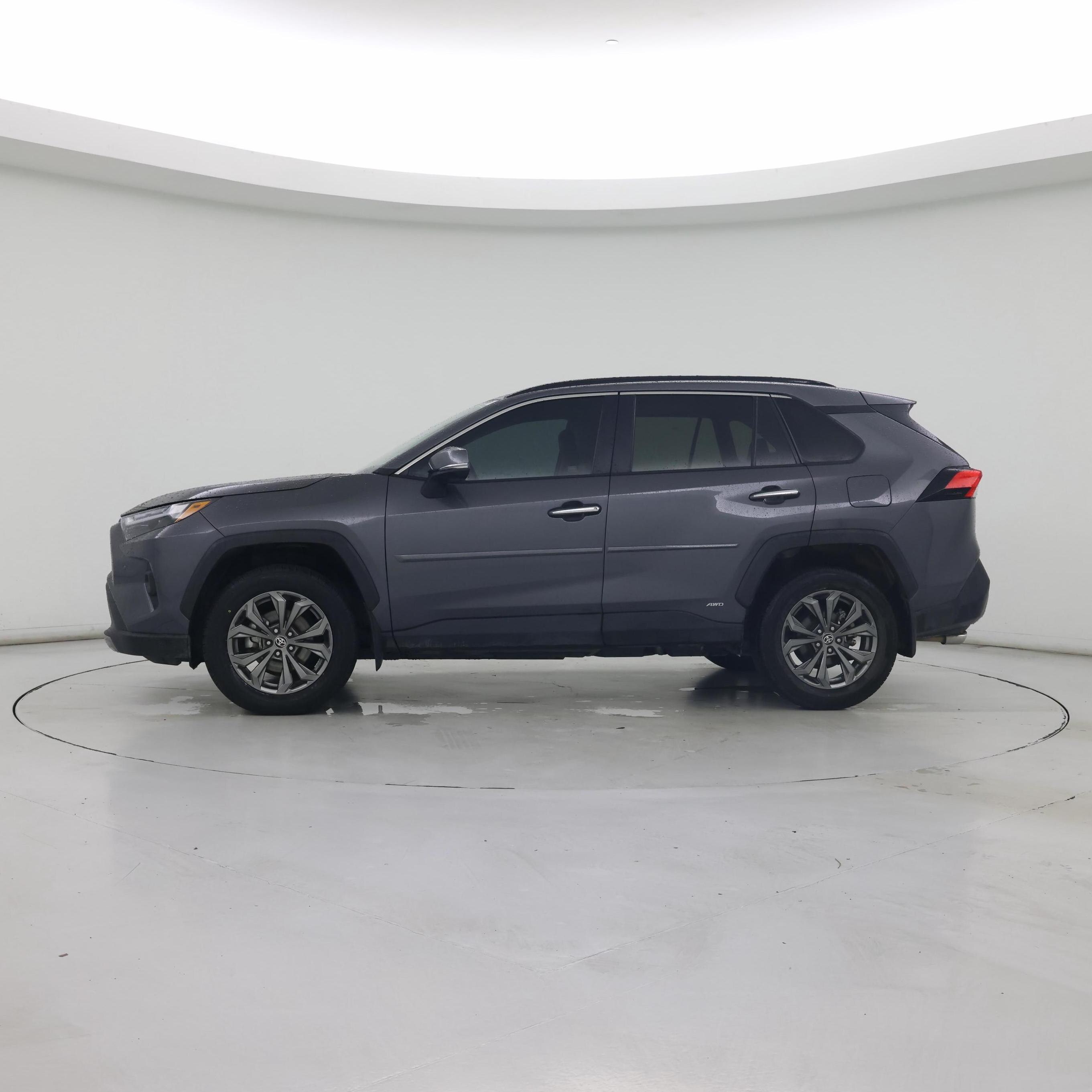 Thumbnail: 2024 Toyota RAV4 - 3