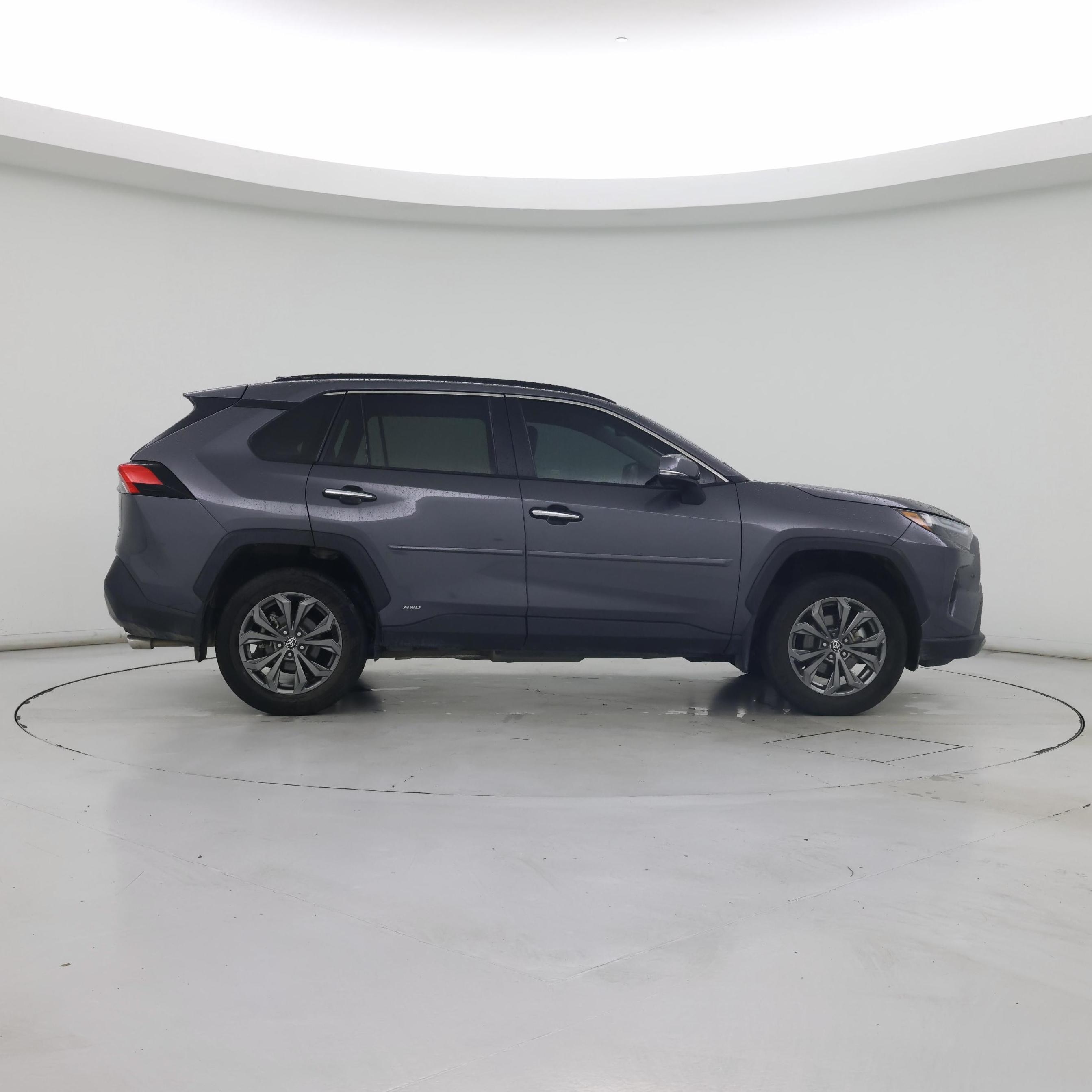 Thumbnail: 2024 Toyota RAV4 - 7