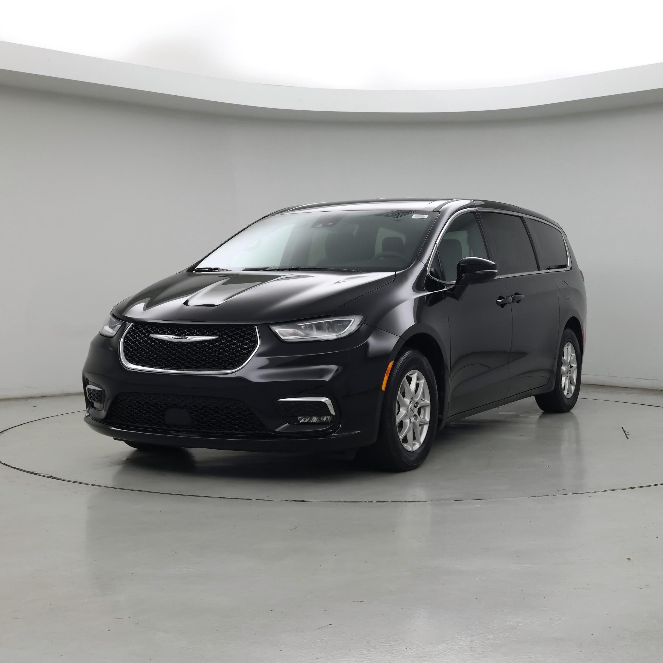 Thumbnail: 2025 Chrysler Pacifica - 4