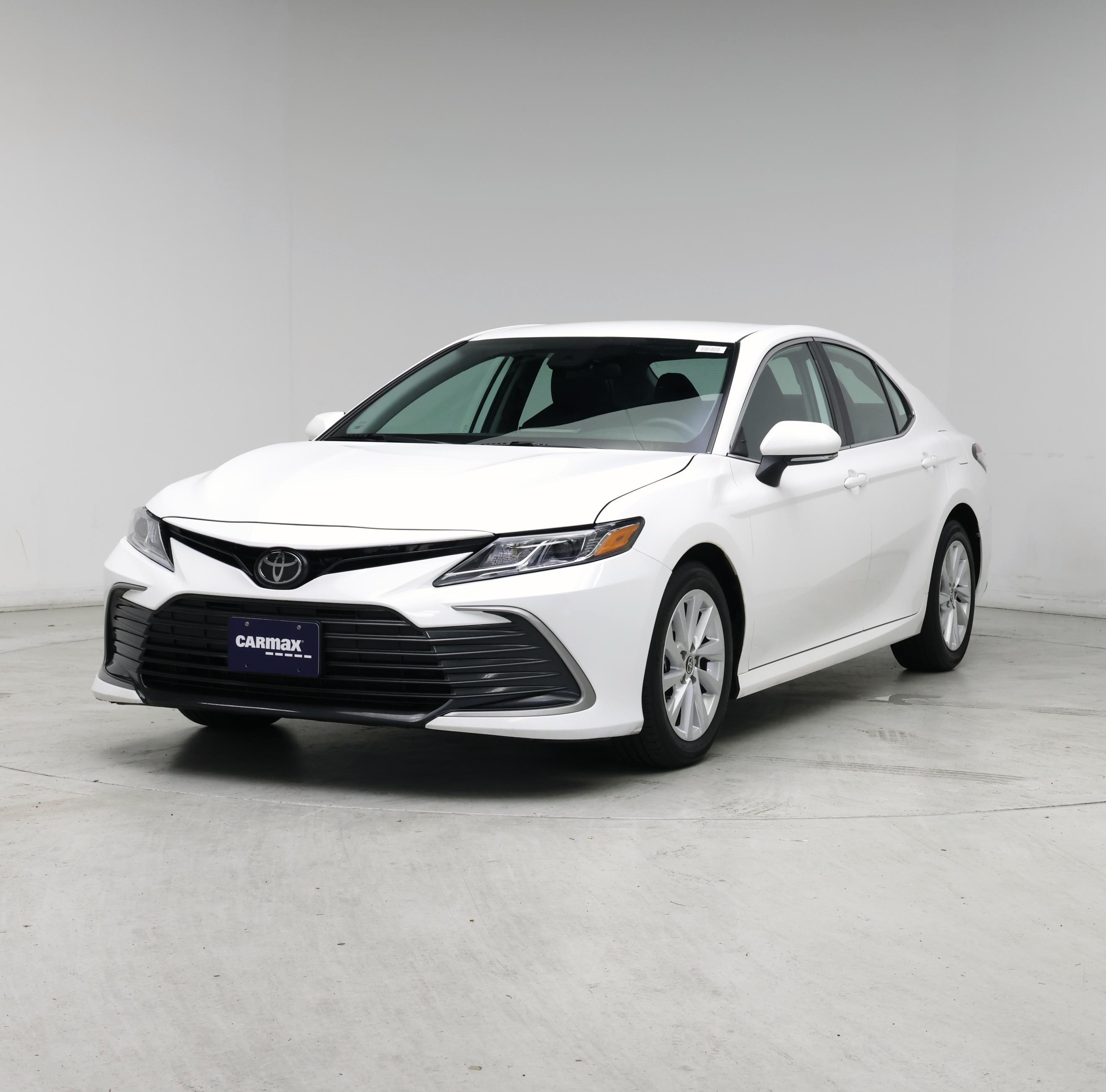 Thumbnail: 2021 Toyota Camry - 4