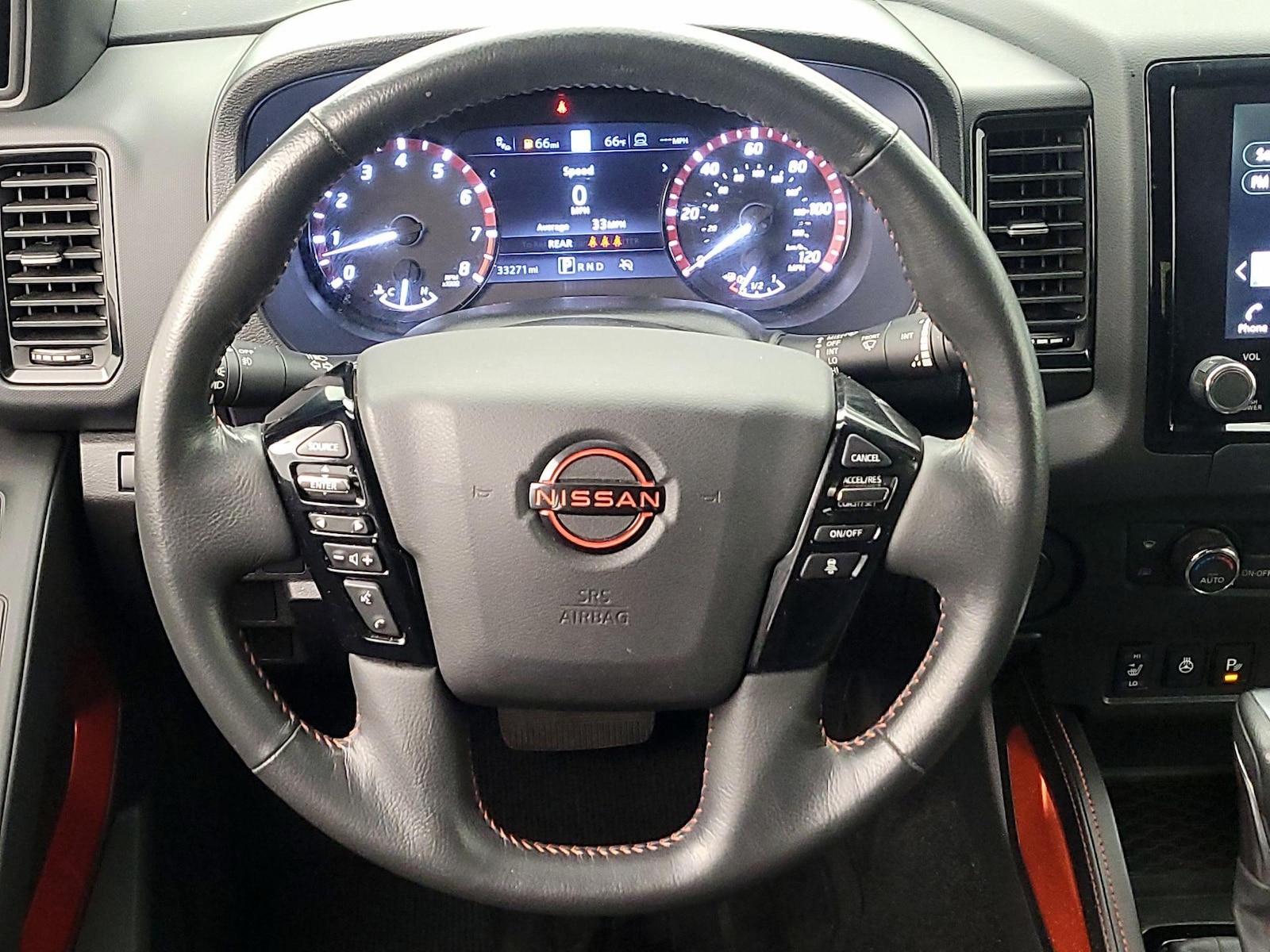 2024 Nissan Frontier PRO-X - Photo 11