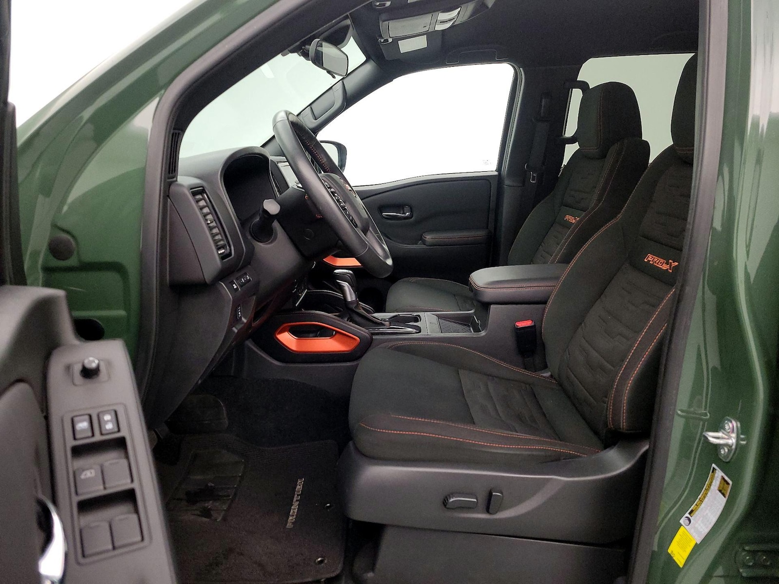 2024 Nissan Frontier PRO-X - Photo 12